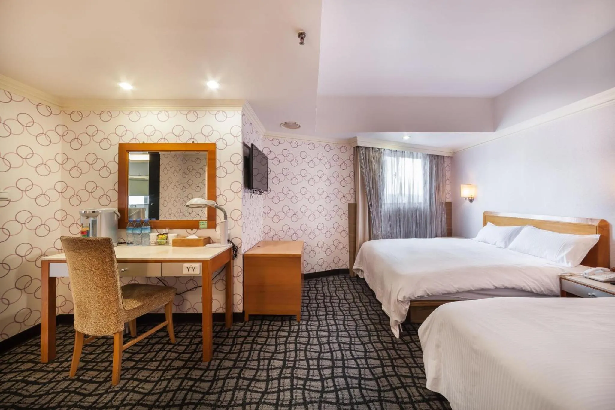 Bedroom, Bed in 華麗大飯店Ferrary Hotel