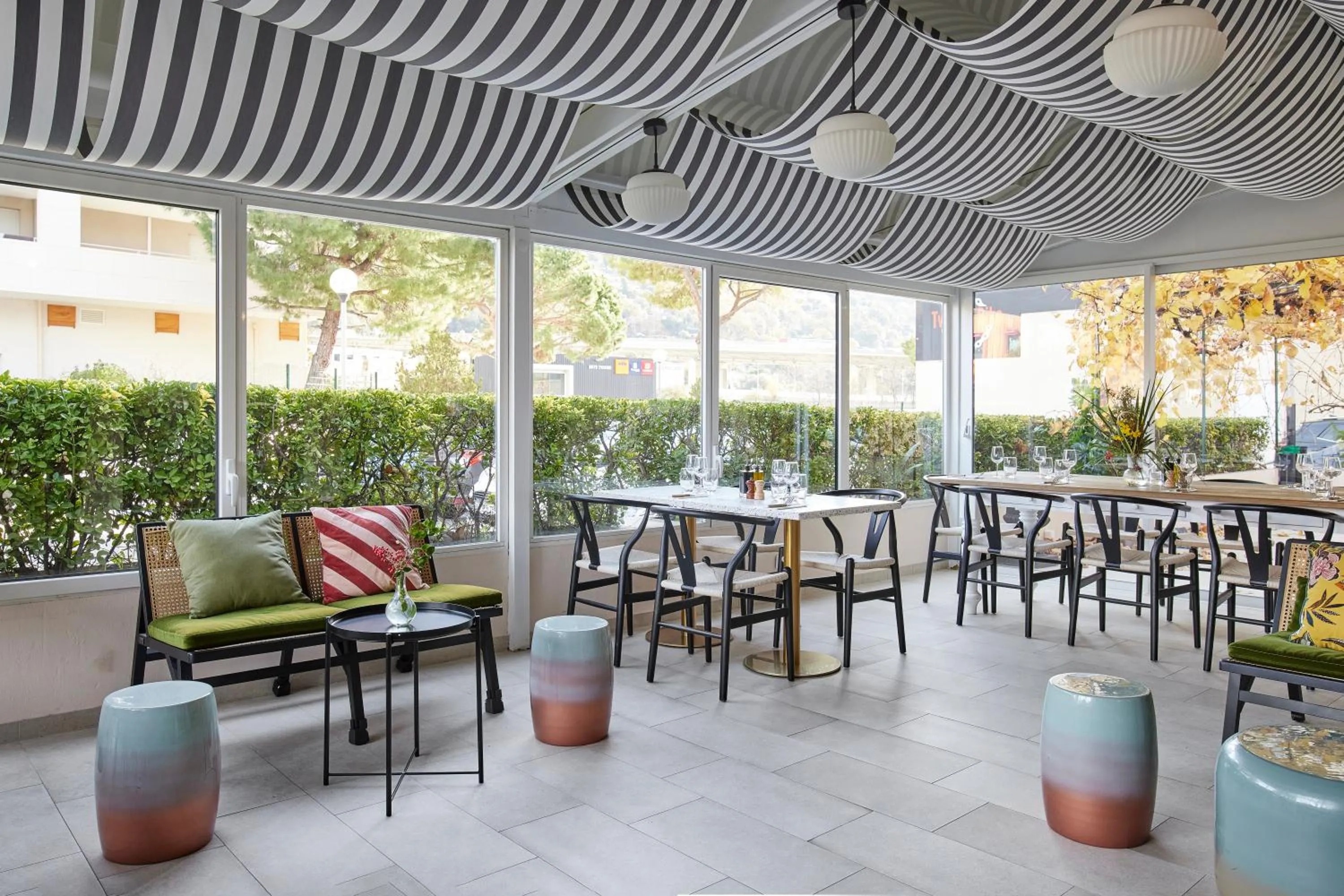 Patio, Restaurant/Places to Eat in Hotel KYRIAD NICE - Stade