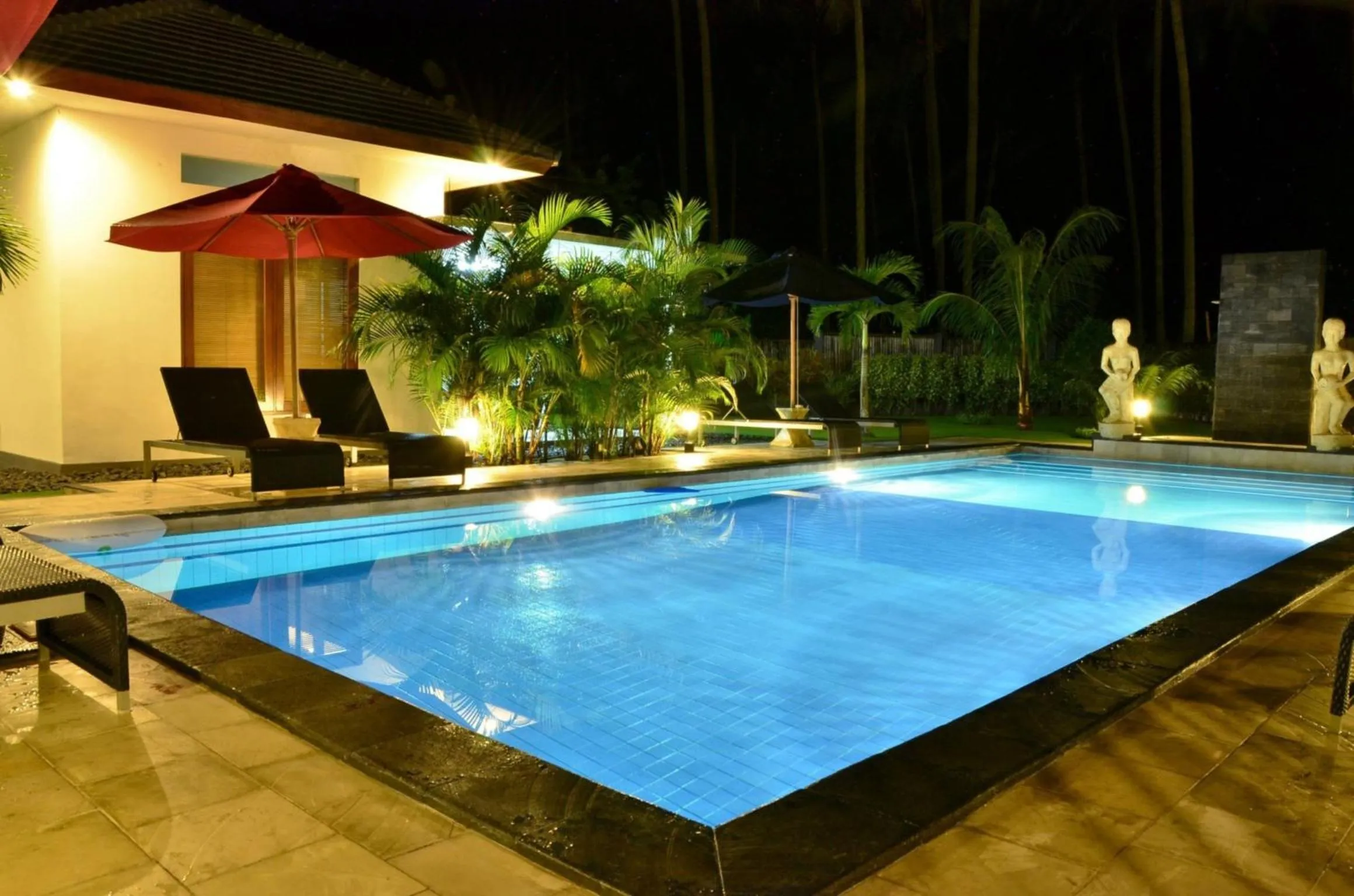 Night in Dream Estate Resort