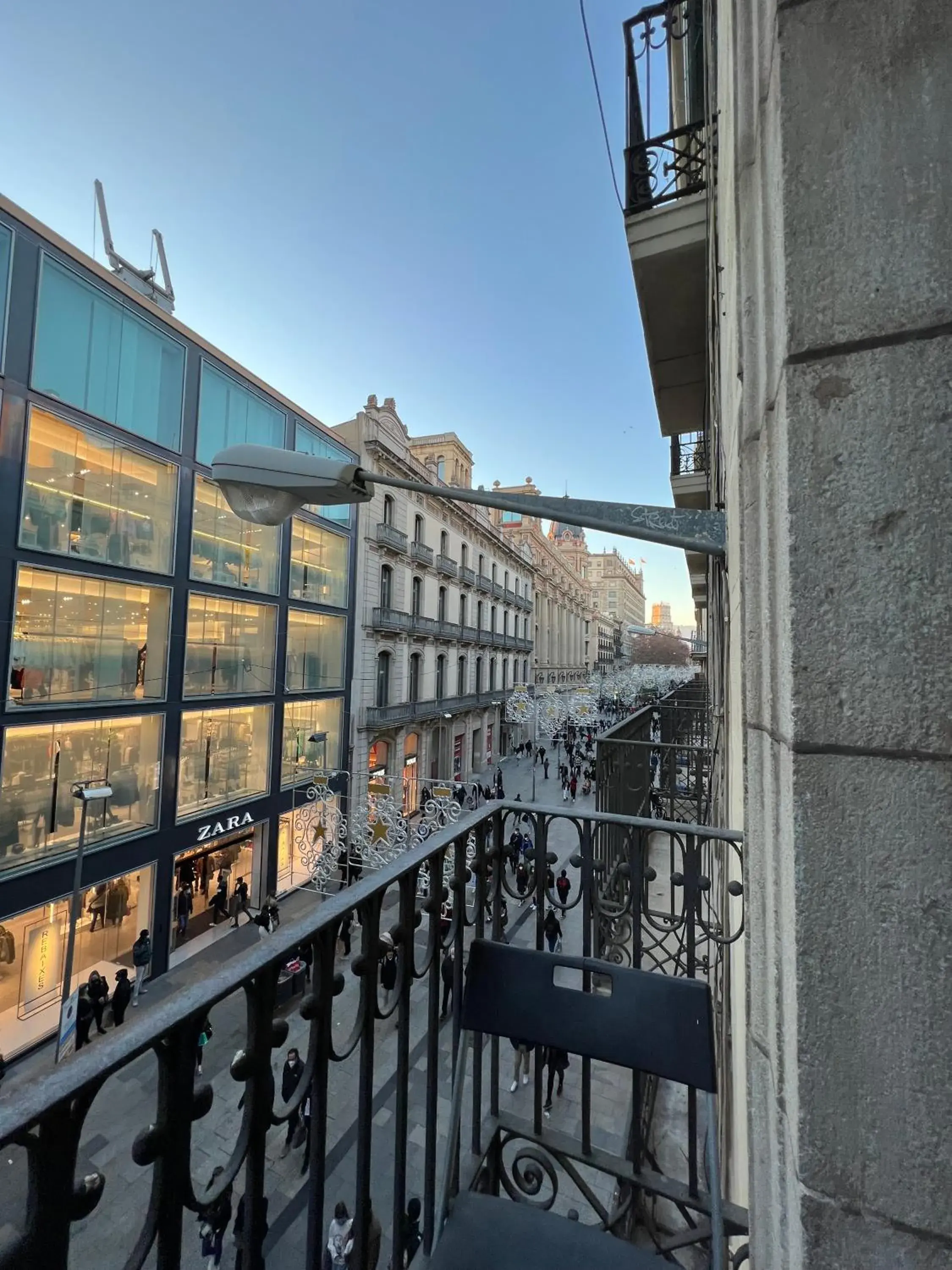 Triple Room with Balcony in Pensión Arosa Triple Room with Balcony in Pensión Arosa