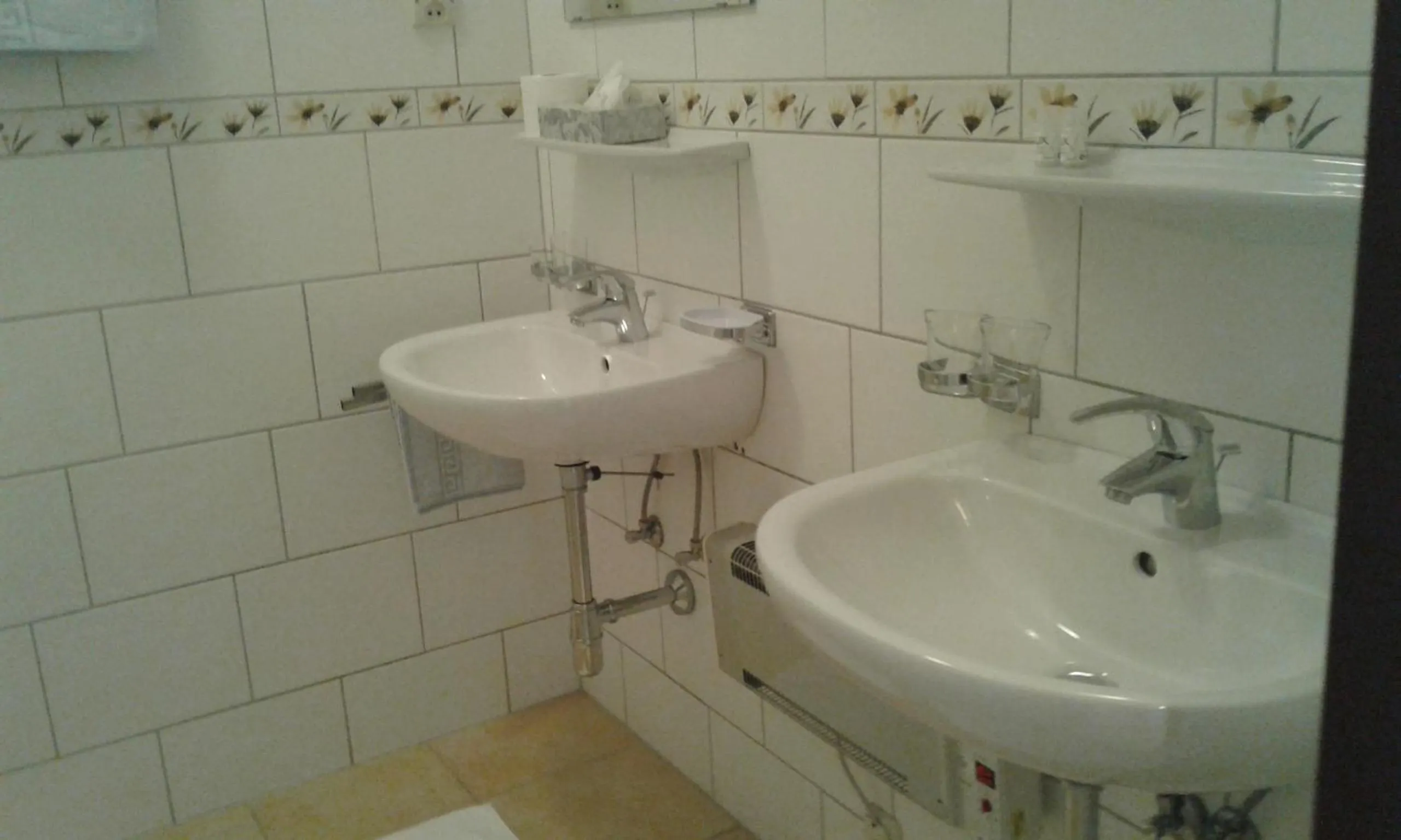 Bathroom in Hotel Restaurant Winterbach