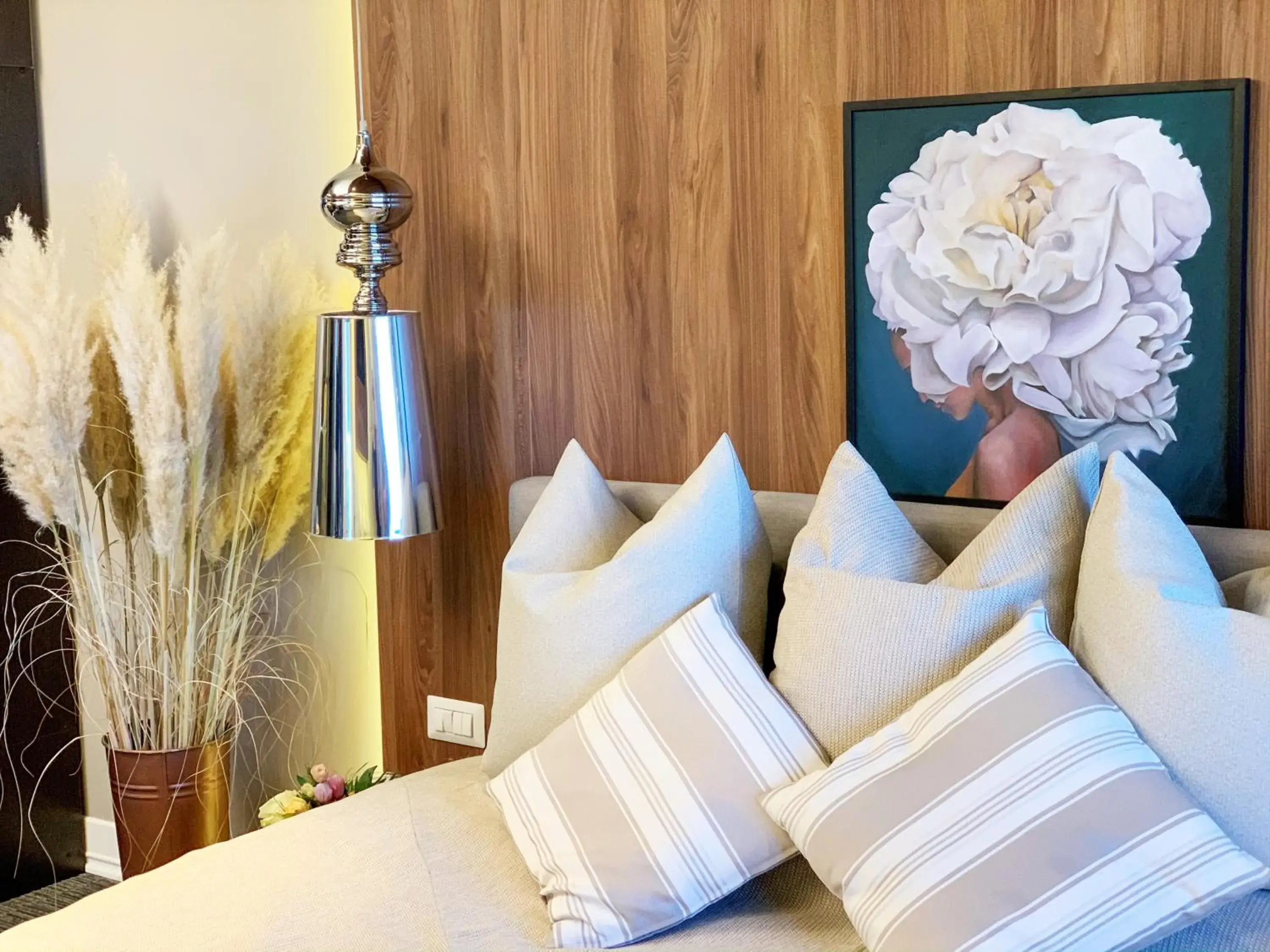 Panoramic Deluxe Apartment in Atlantic Hotel - Free Parking Panoramic Deluxe Apartment in Atlantic Hotel - Free Parking