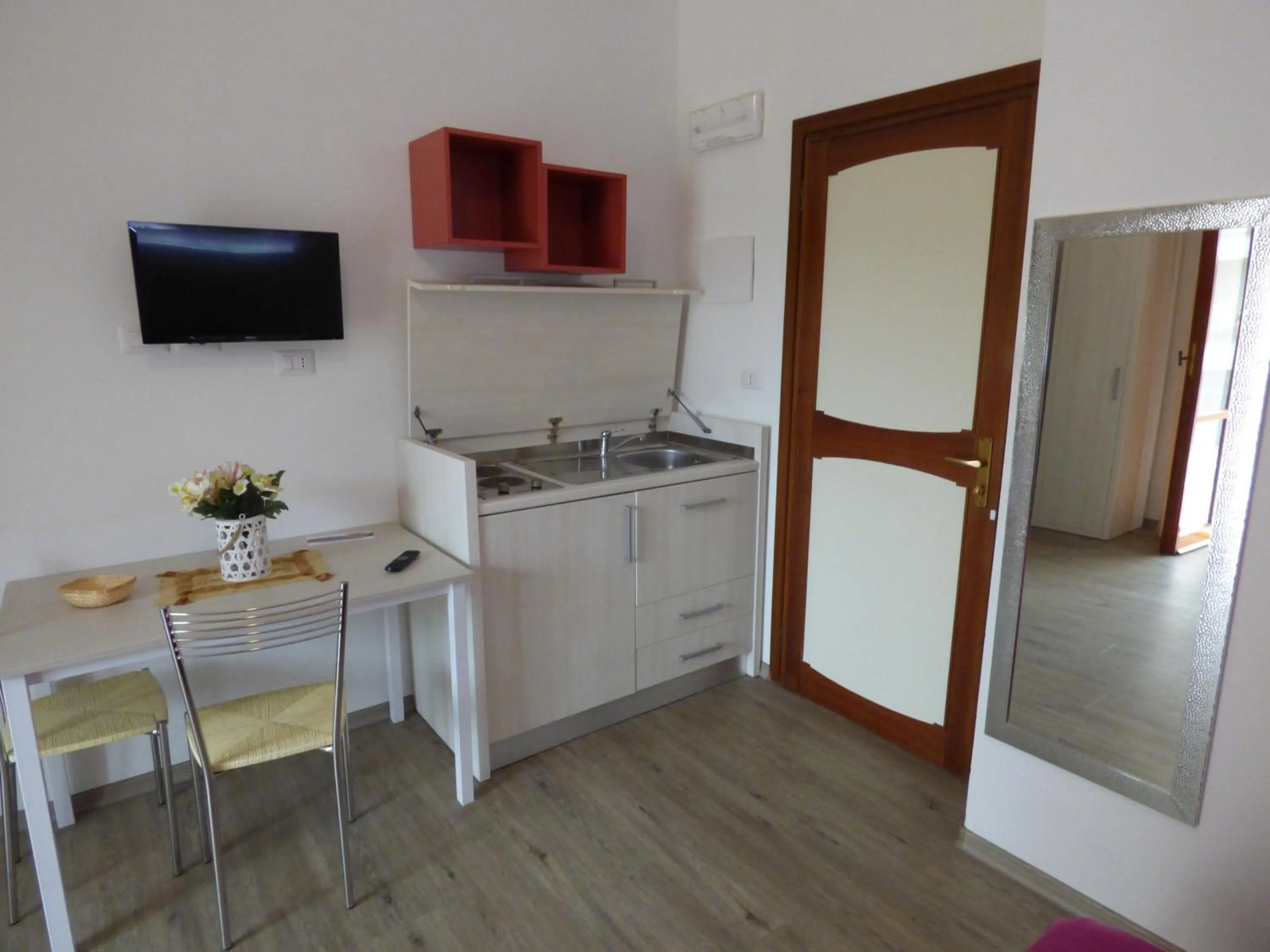 Kitchen or kitchenette in B&B Villa Montreux