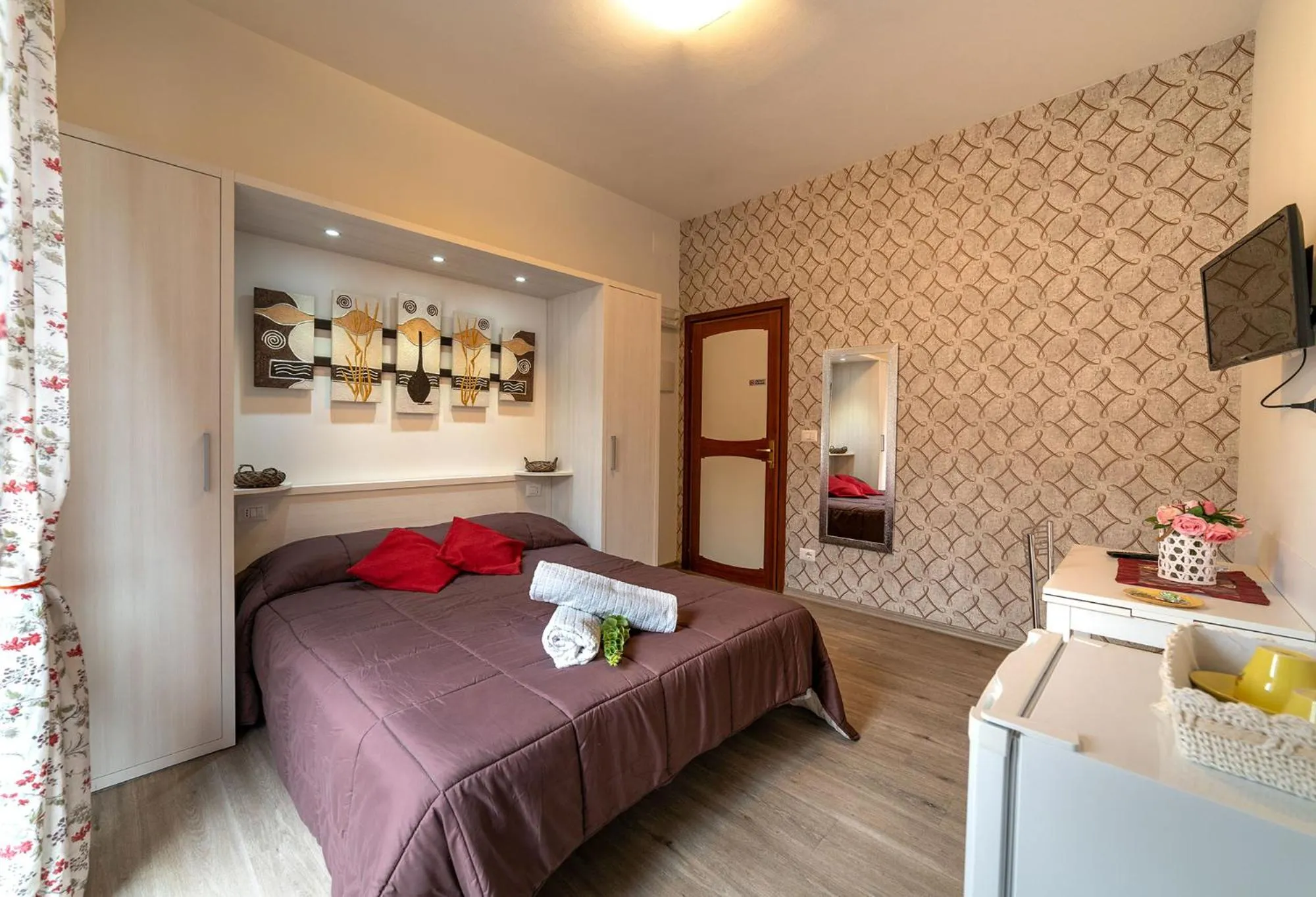 Photo of the whole room, Bed in B&B Villa Montreux