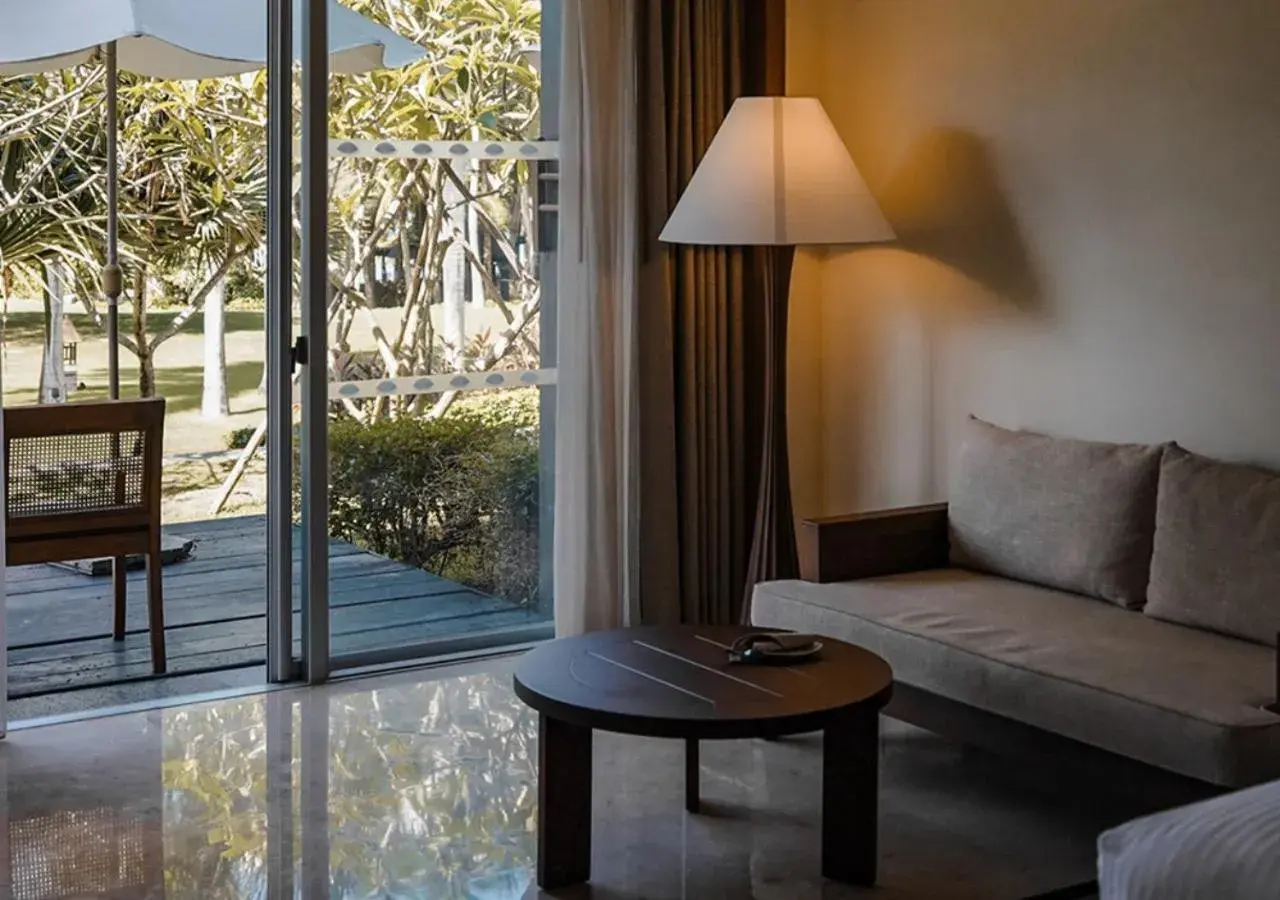 Garden view twin room Welcome fruits on the first day + drinks in the mini bar on the first day of stay + 200 yuan SPA consumption voucher. Travel photography comes with 5 electronic photos and a 16-second short video in Mandarin Oriental, Sanya Garden view twin room Welcome fruits on the first day + drinks in the mini bar on the first day of stay + 200 yuan SPA consumption voucher. Travel photography comes with 5 electronic photos and a 16-second short video in Mandarin Oriental, Sanya