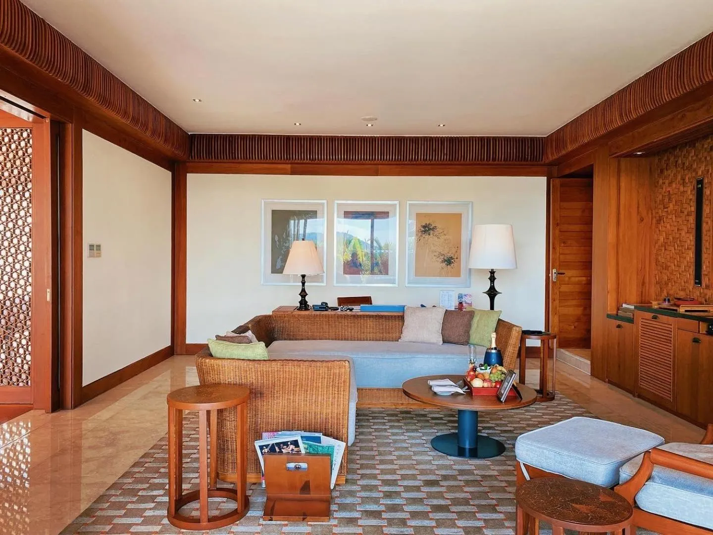 Photo of the whole room, Bed in Mandarin Oriental, Sanya