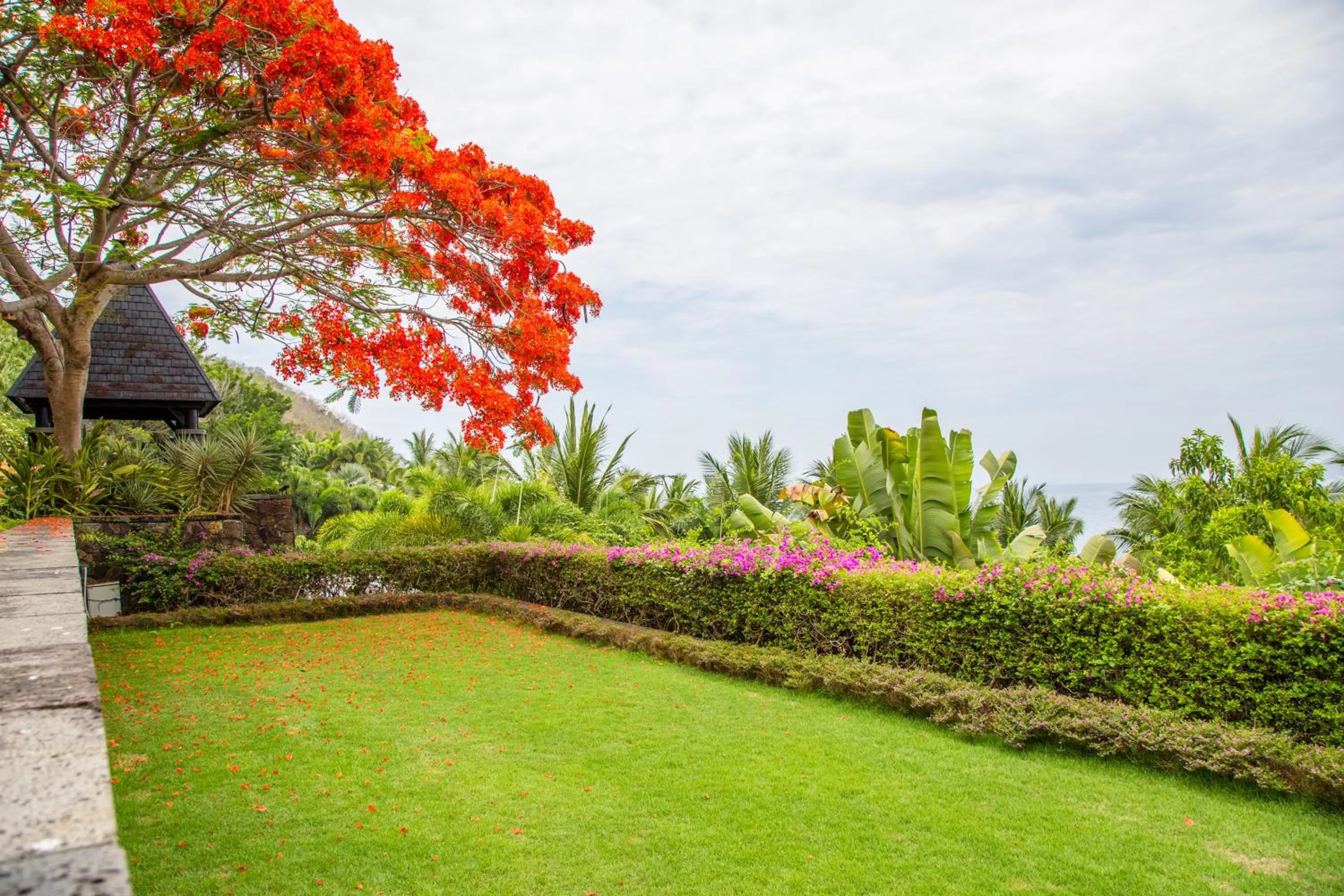 Garden in Mandarin Oriental, Sanya