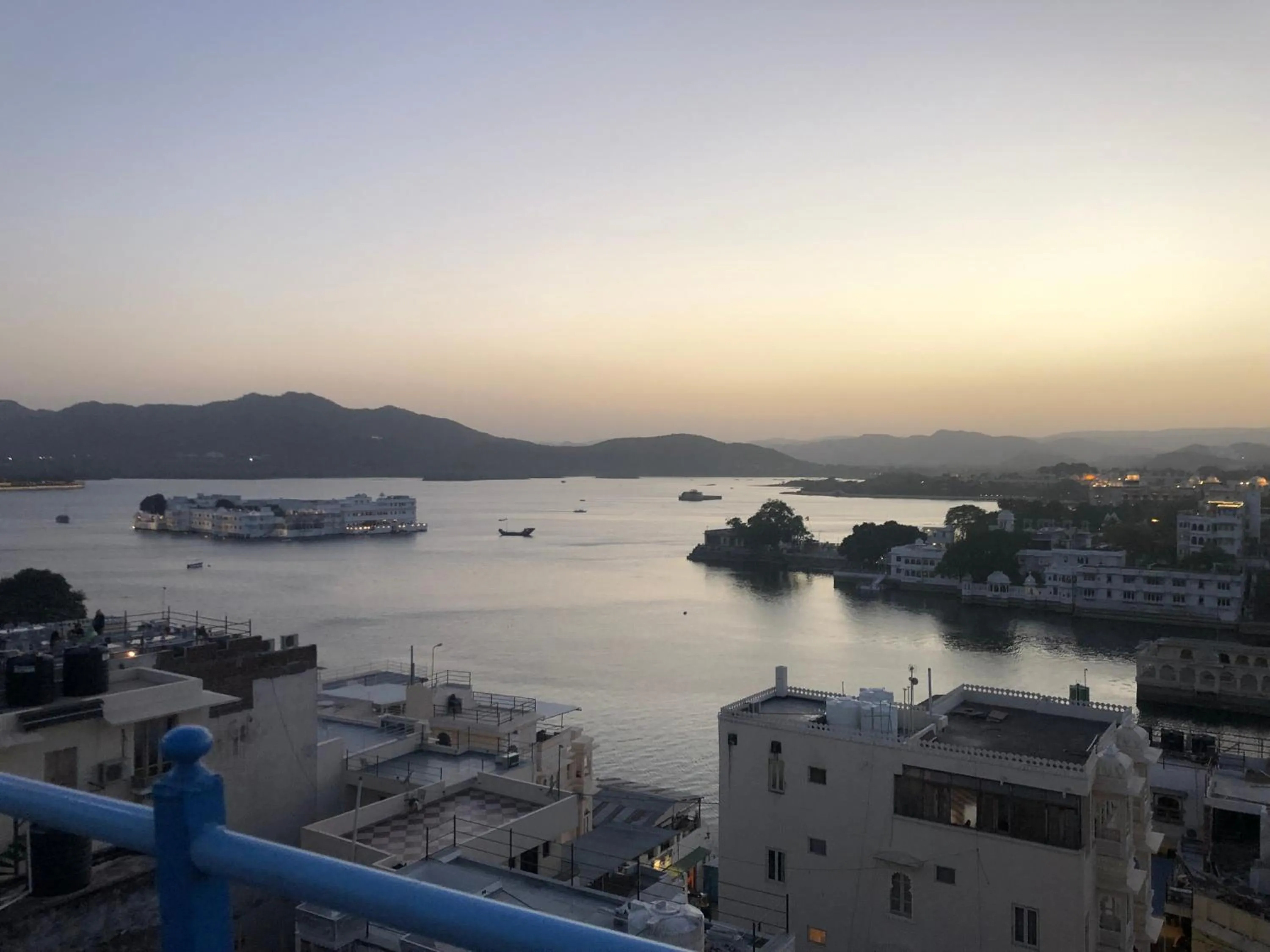 Lake view in Maa Ji House on Lake Pichola