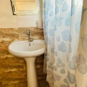 Bathroom in Maa Ji House on Lake Pichola