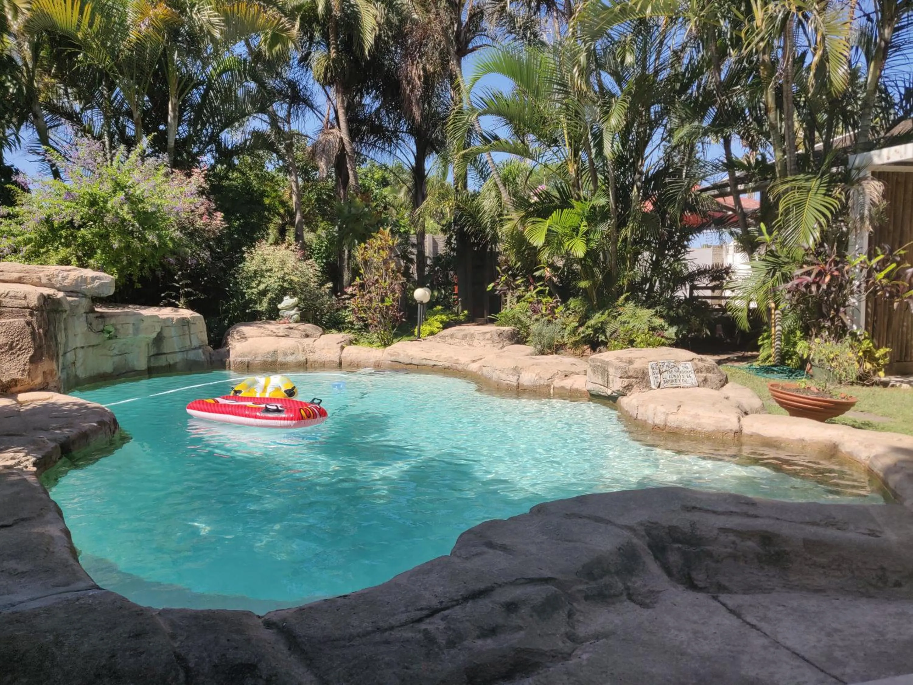 Swimming pool in Jessica's Self-catering