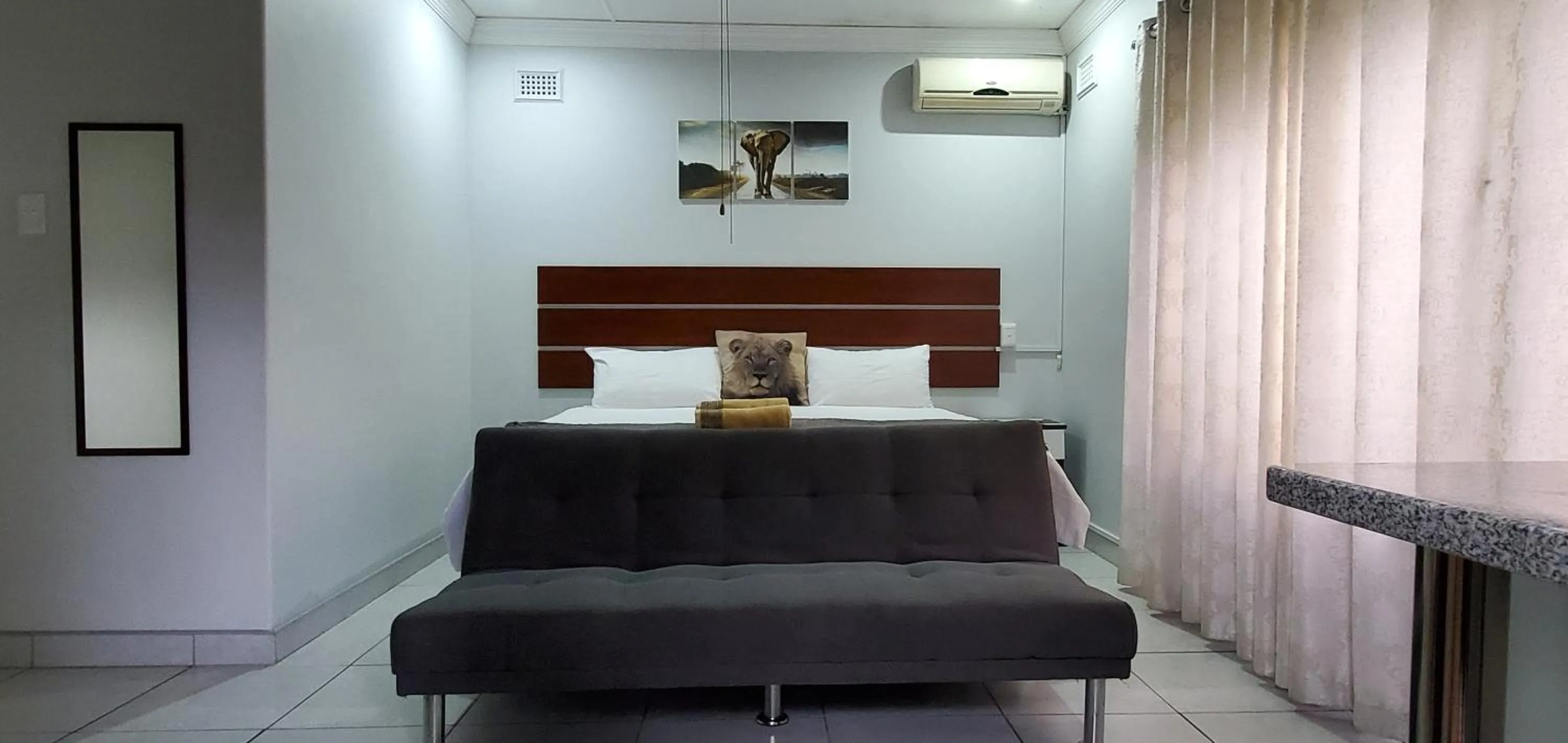 Living room in Jessica's Self-catering