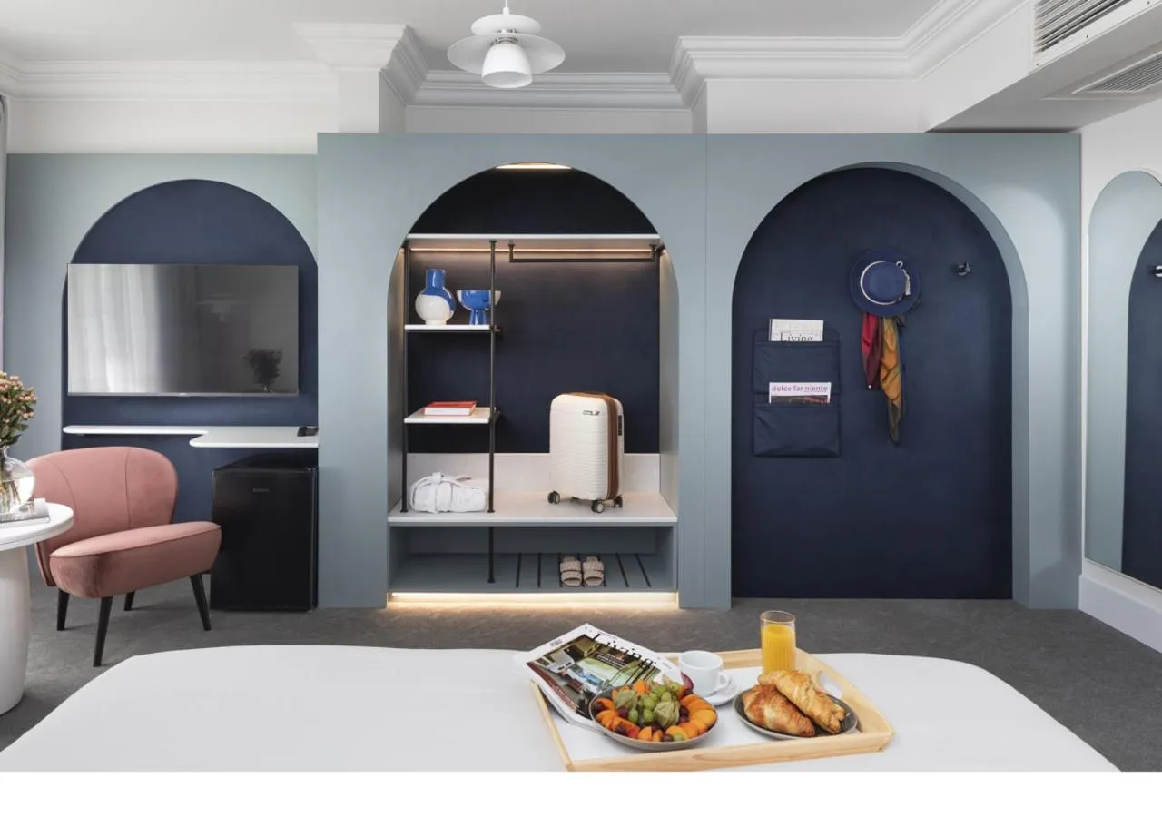 wardrobe in Oborishte 63,The Art Boutique Hotel by Sandglass