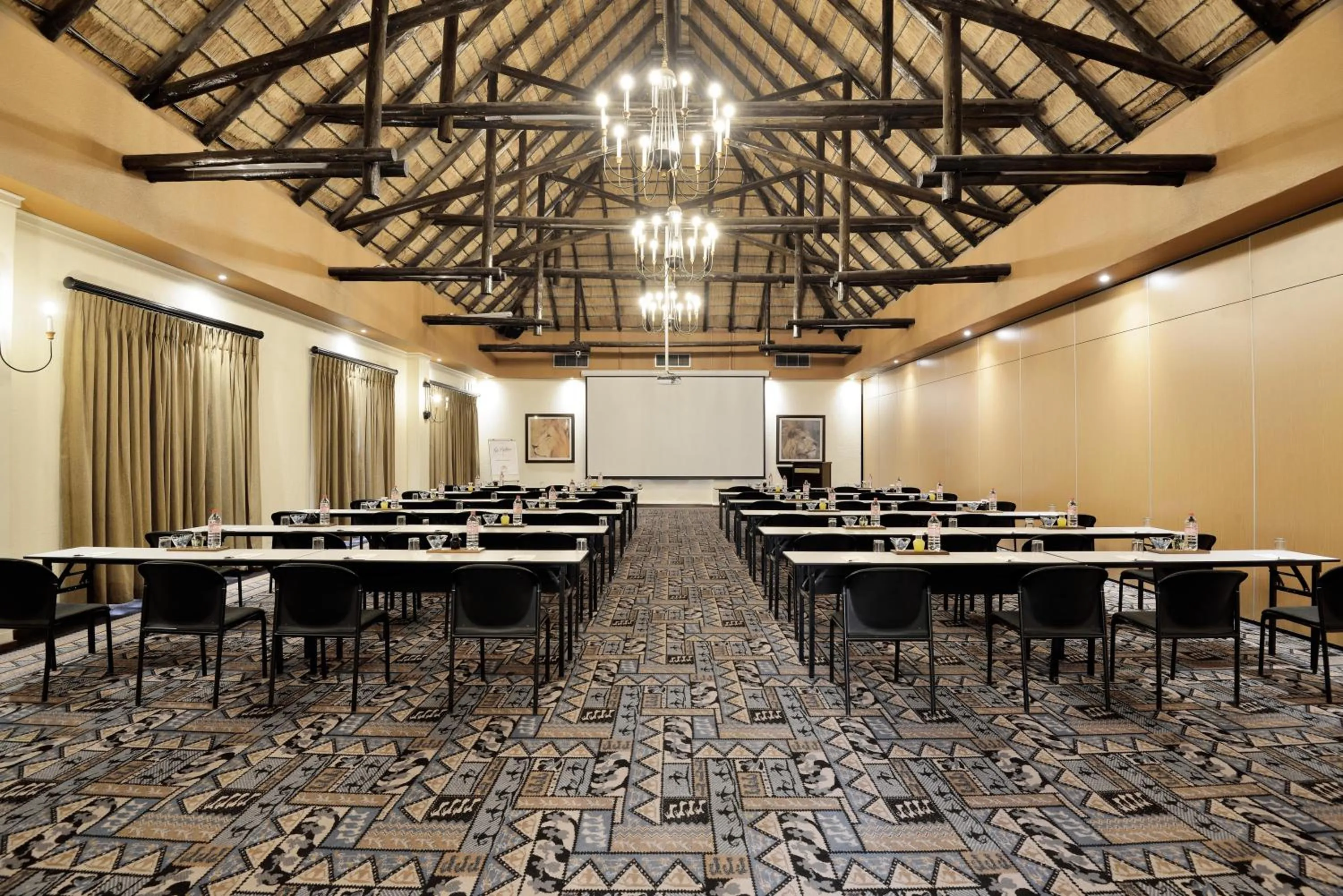 Meeting/conference room in Kwa Maritane Lodge