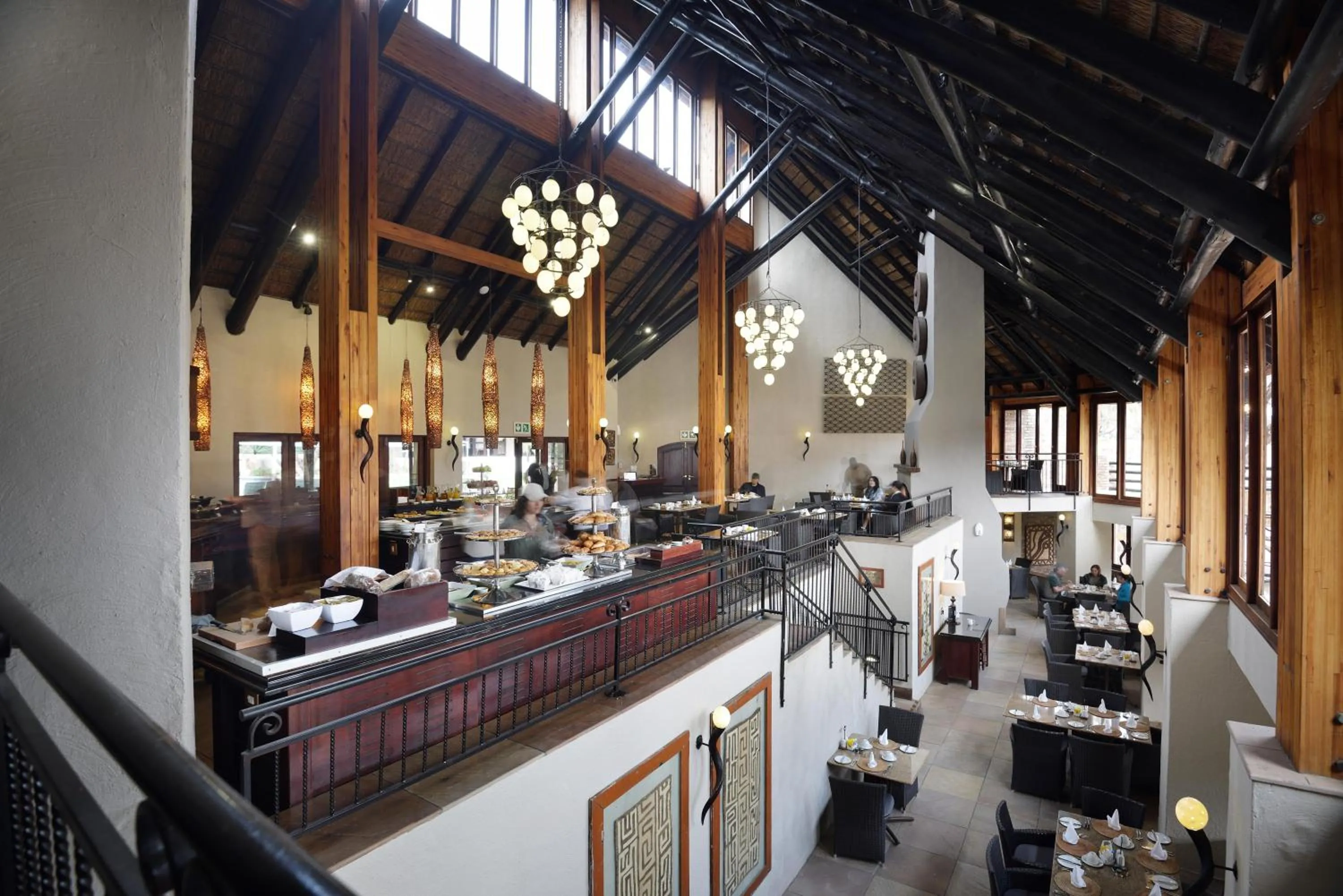 Restaurant/places to eat in Kwa Maritane Lodge