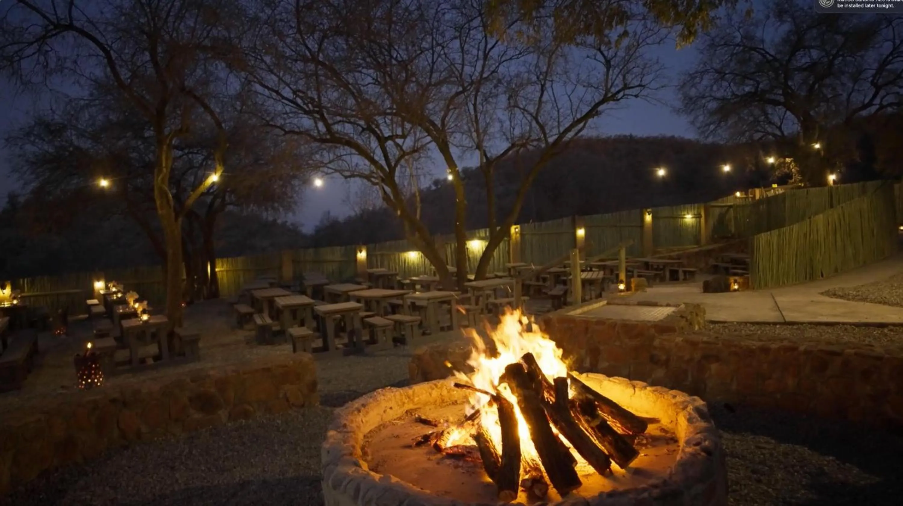 Restaurant/places to eat in Kwa Maritane Lodge