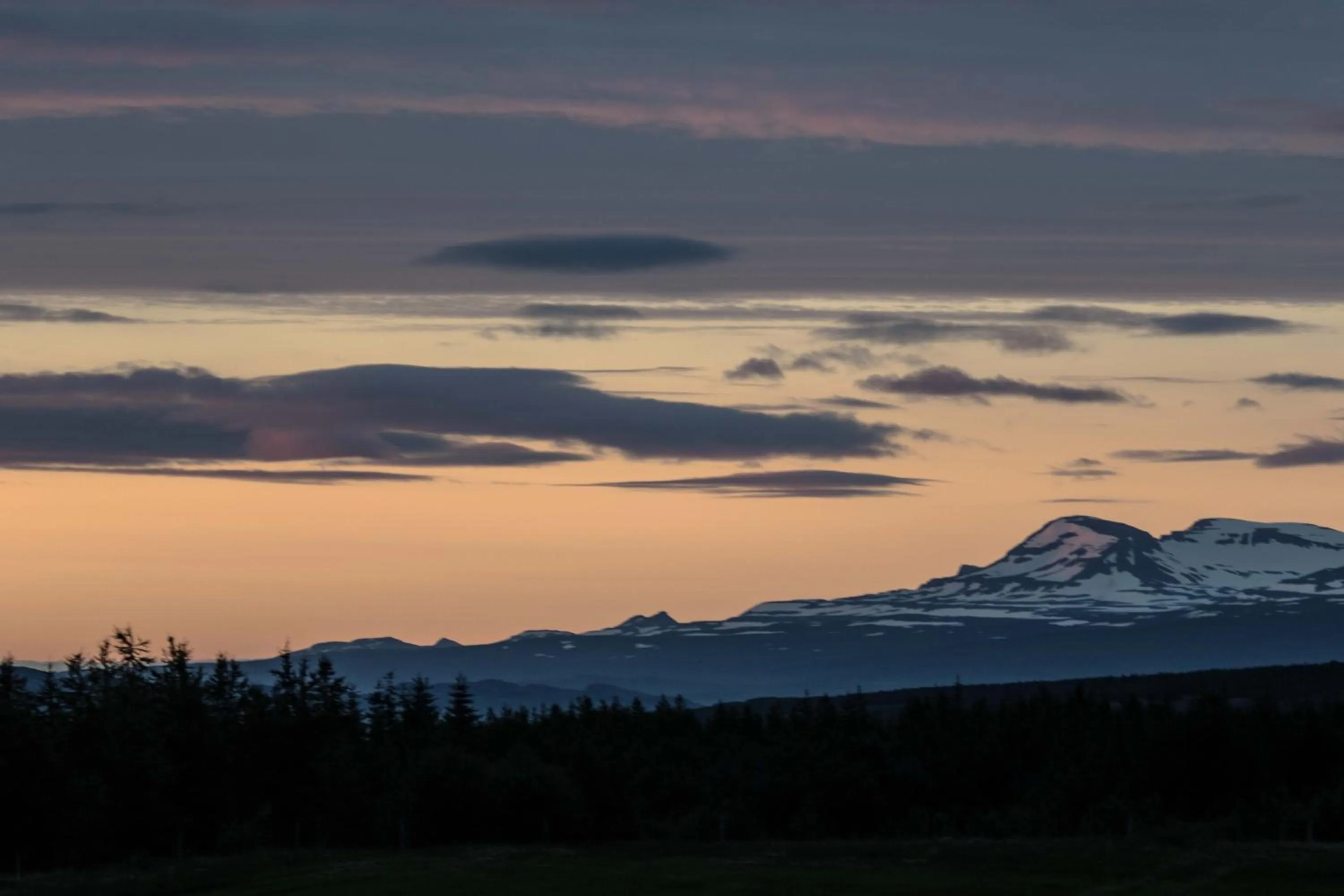 Natural landscape in Mjóanes accommodation