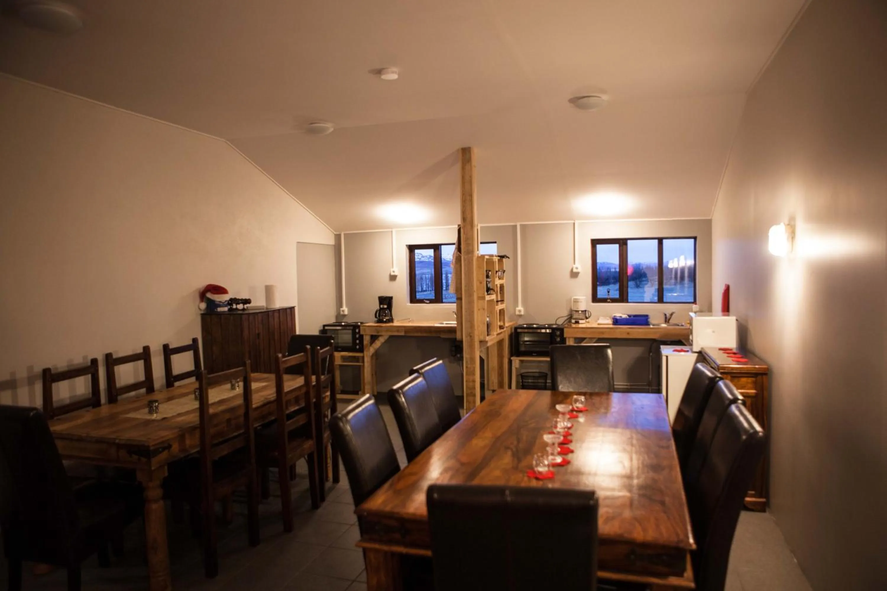 Lounge or bar in Mjóanes accommodation