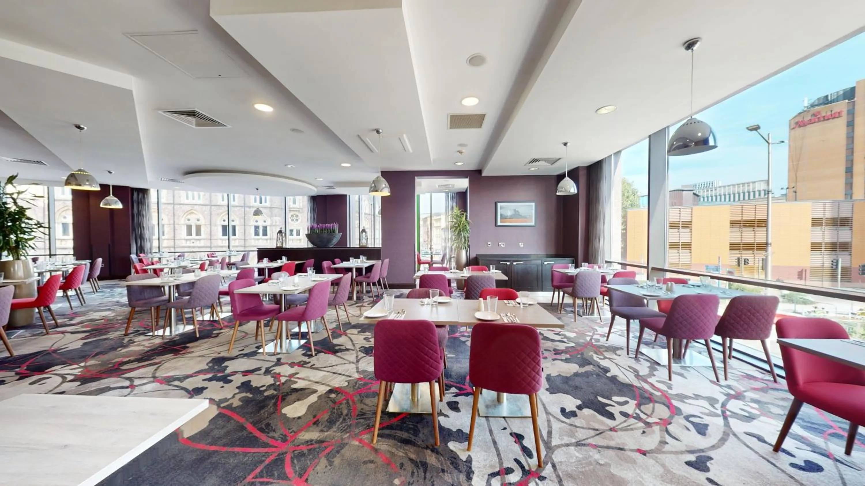 Restaurant/places to eat in Clayton Hotel Cardiff