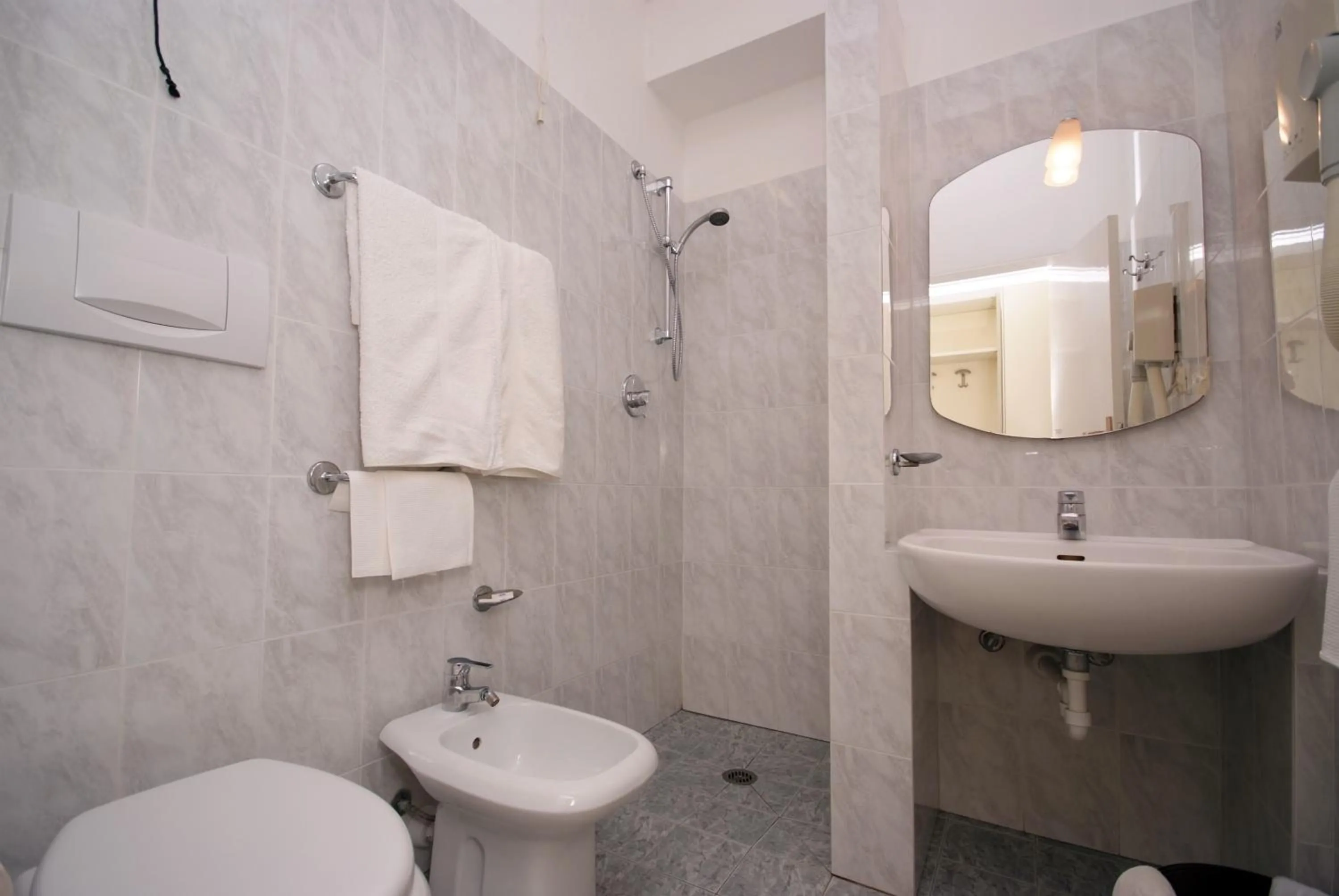 Bathroom in Hotel Dino