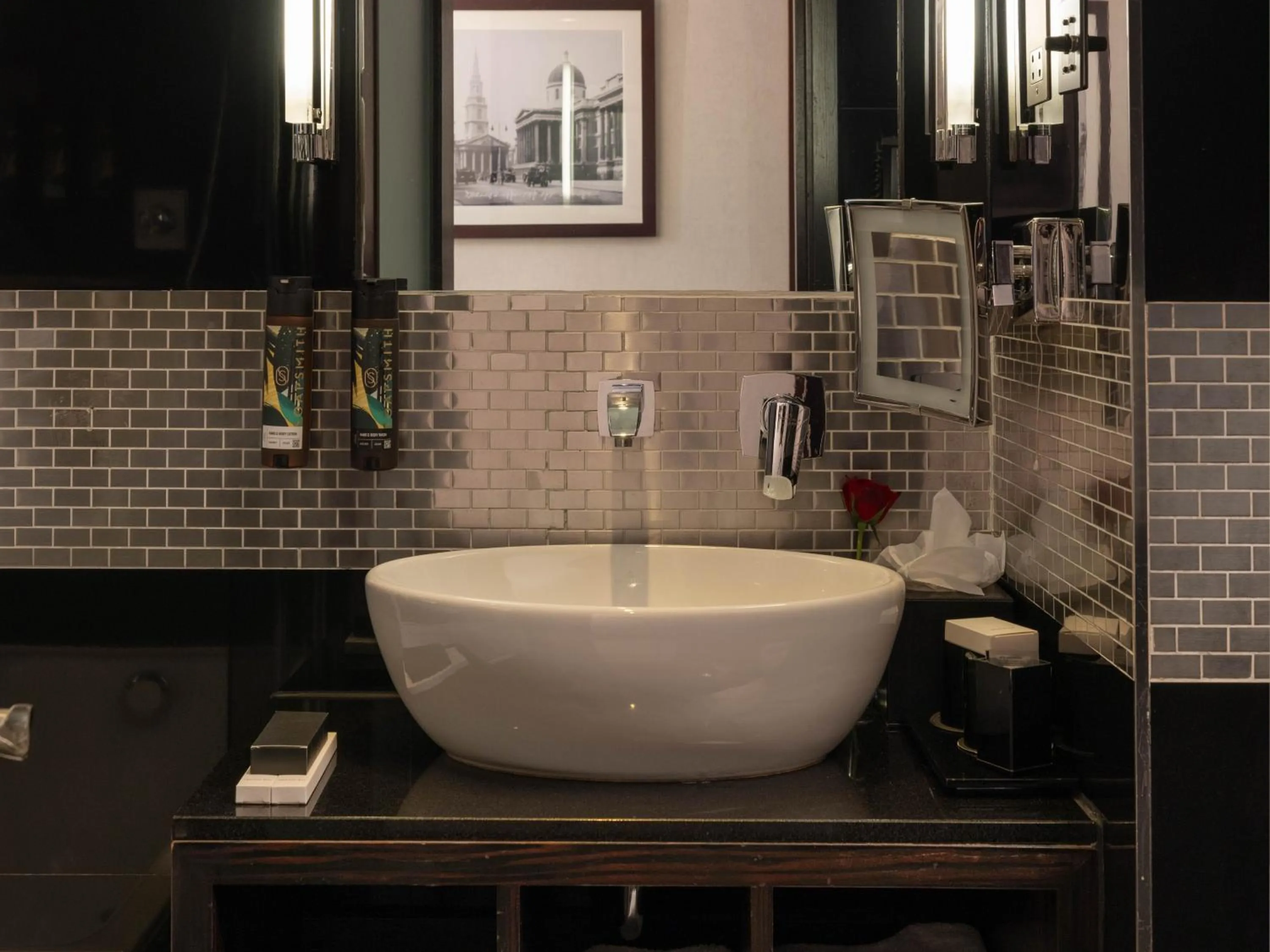 Bathroom in The Barbican Rooms