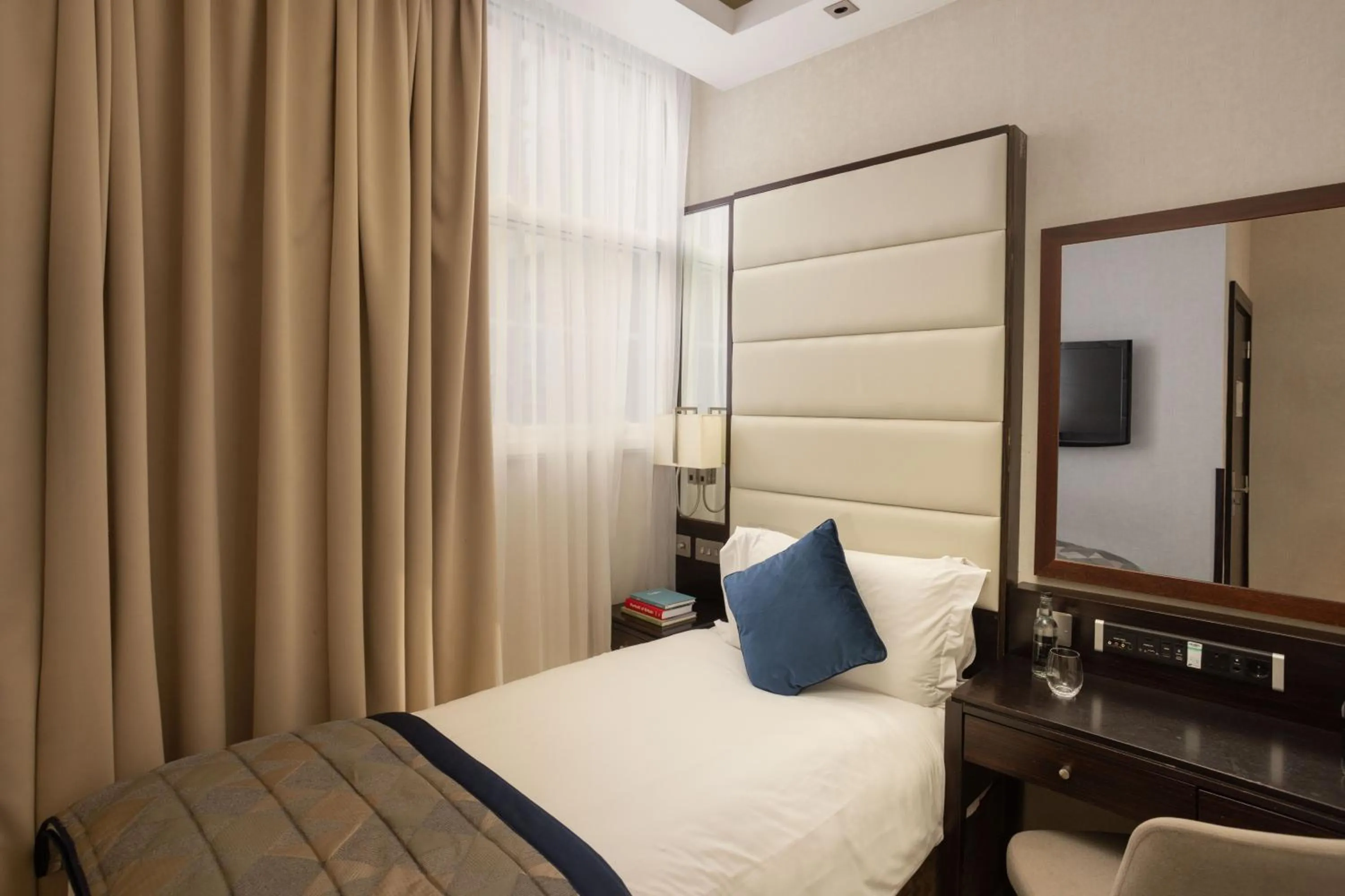 Bed in The Barbican Rooms