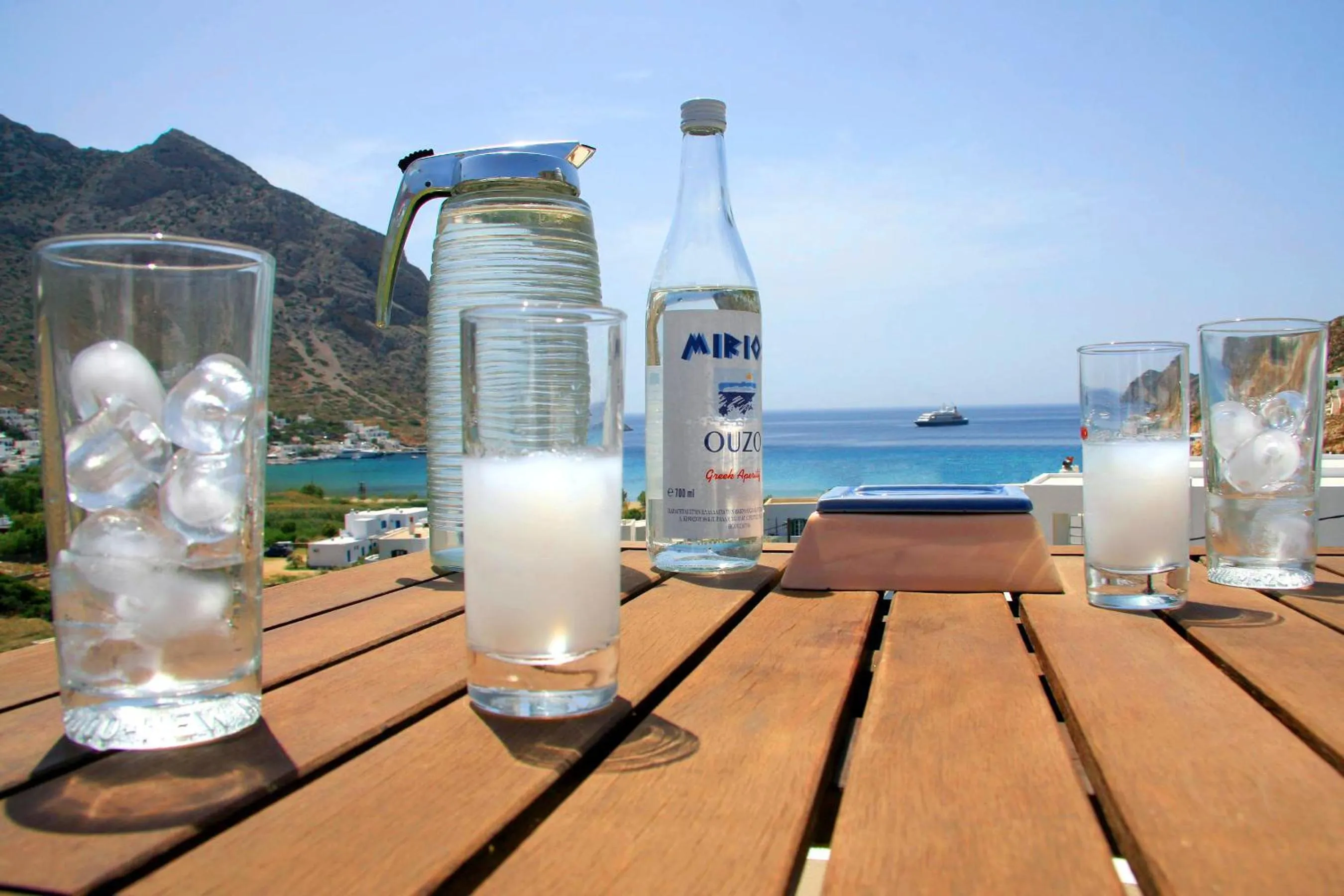 Lounge or bar in ALK Hotelᵀᴹ