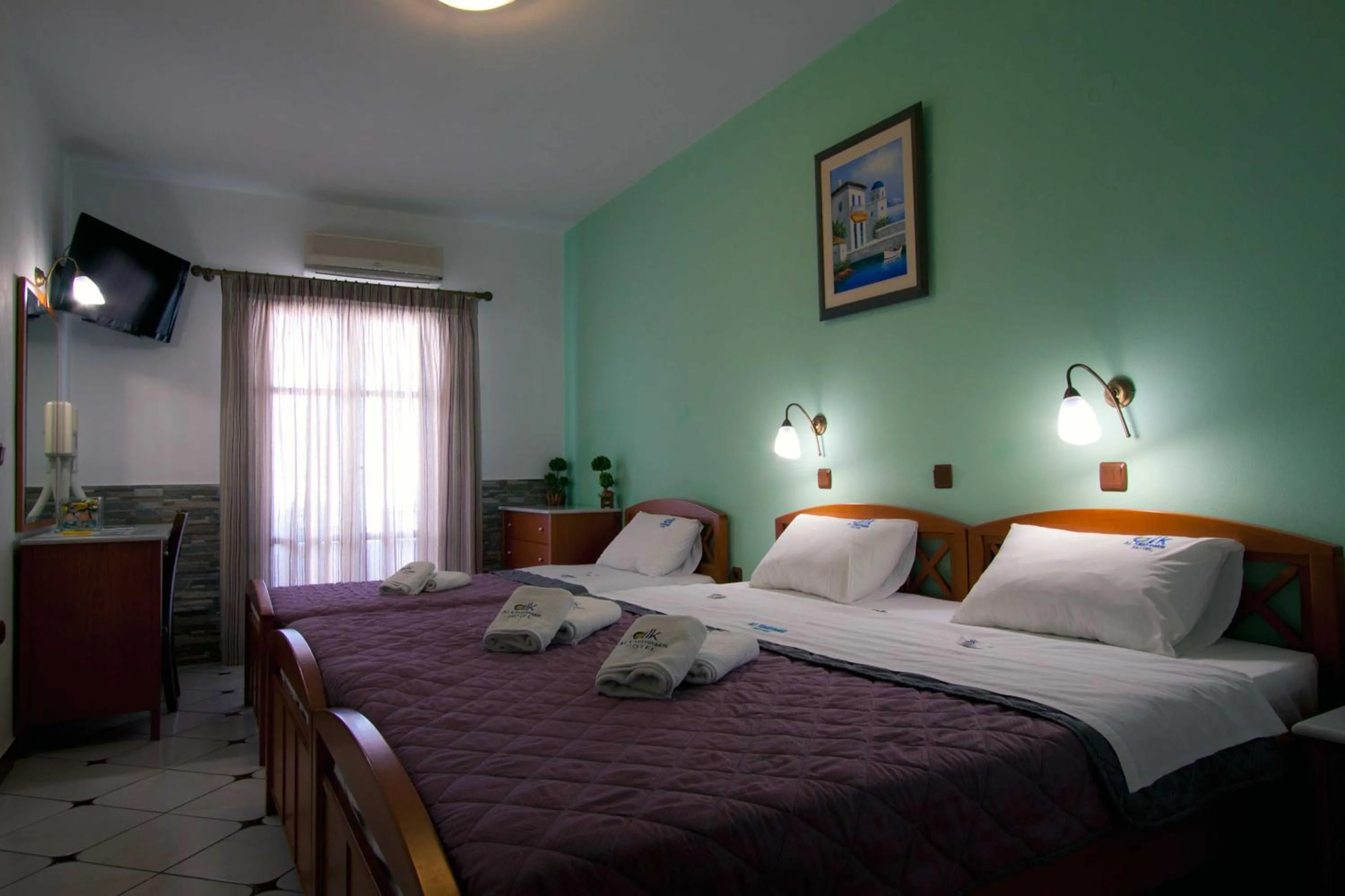 Photo of the whole room, Bed in ALK Hotelᵀᴹ