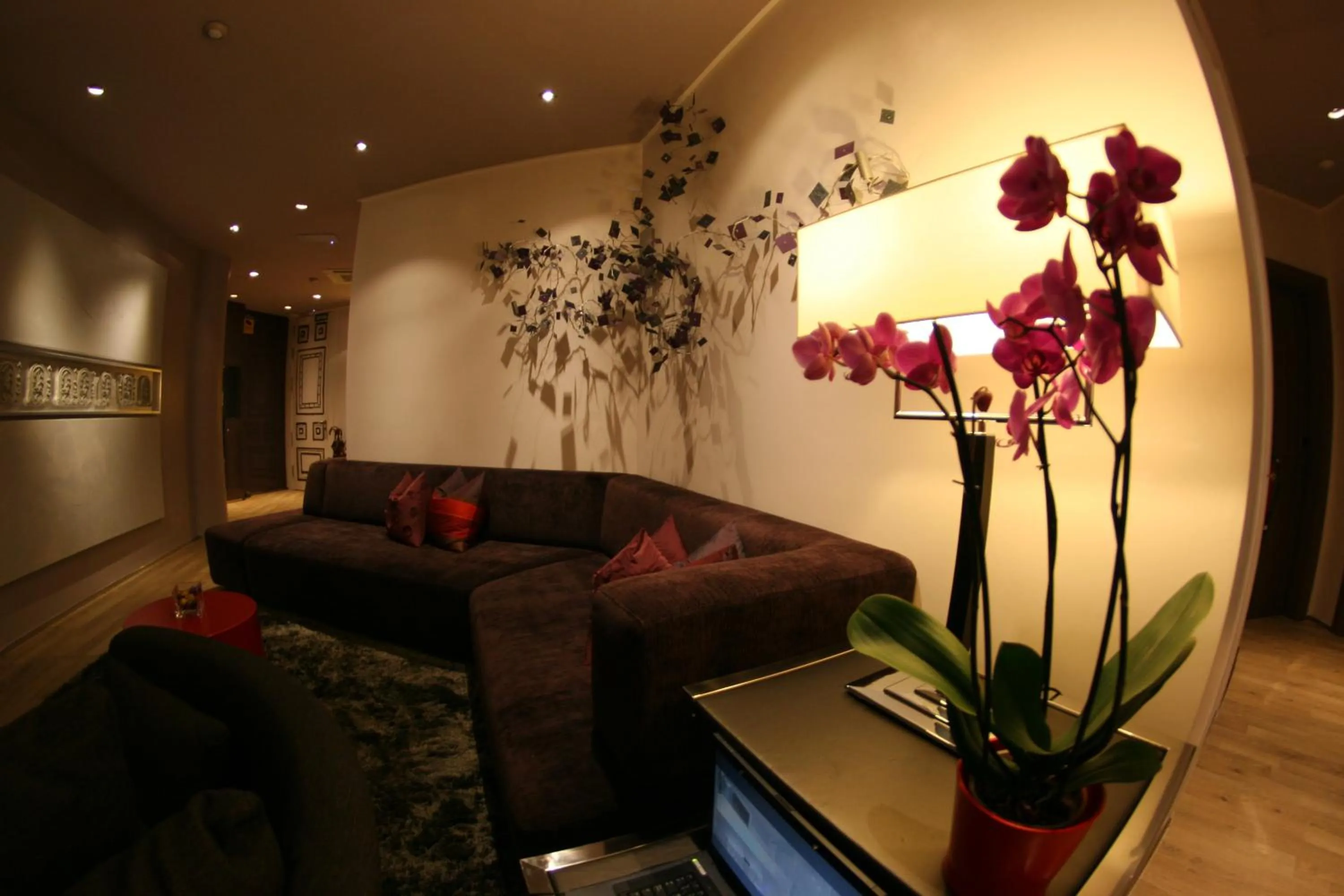 Lobby or reception, Seating Area in Anba Boutique