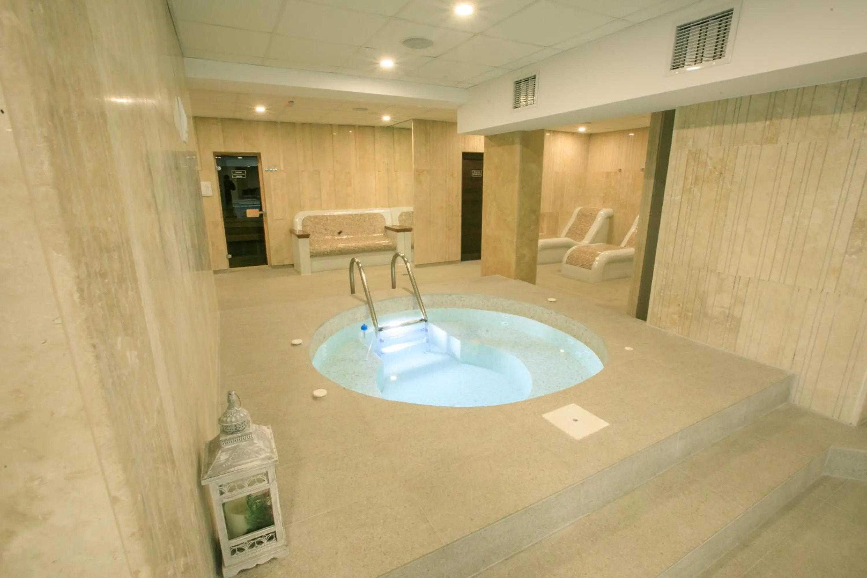 Hot Tub in Perun Hotel Sandanski