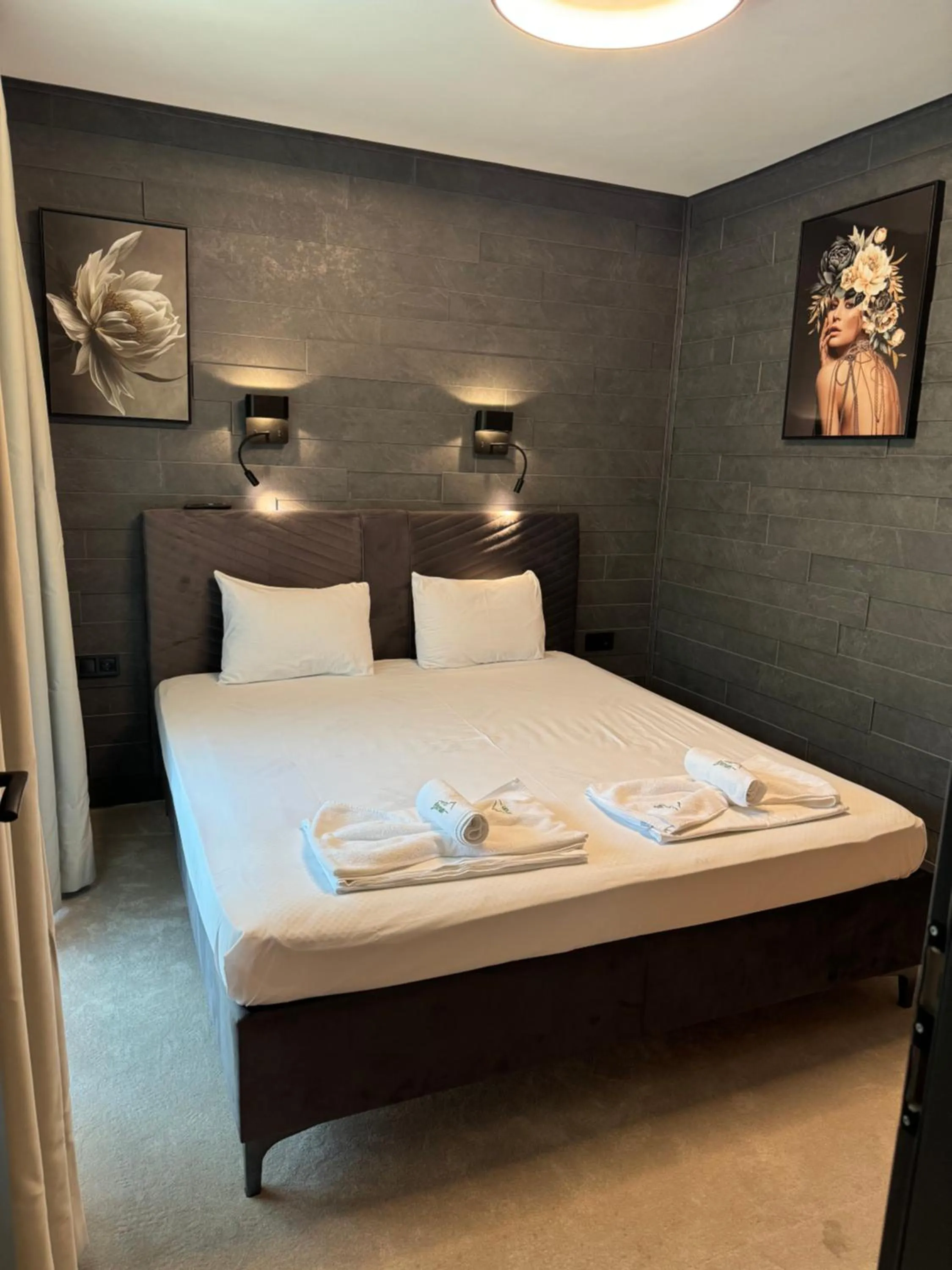 Bed in Perun Hotel Sandanski