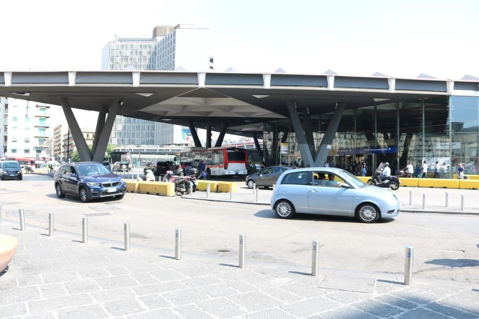 B&B Garibaldi Station