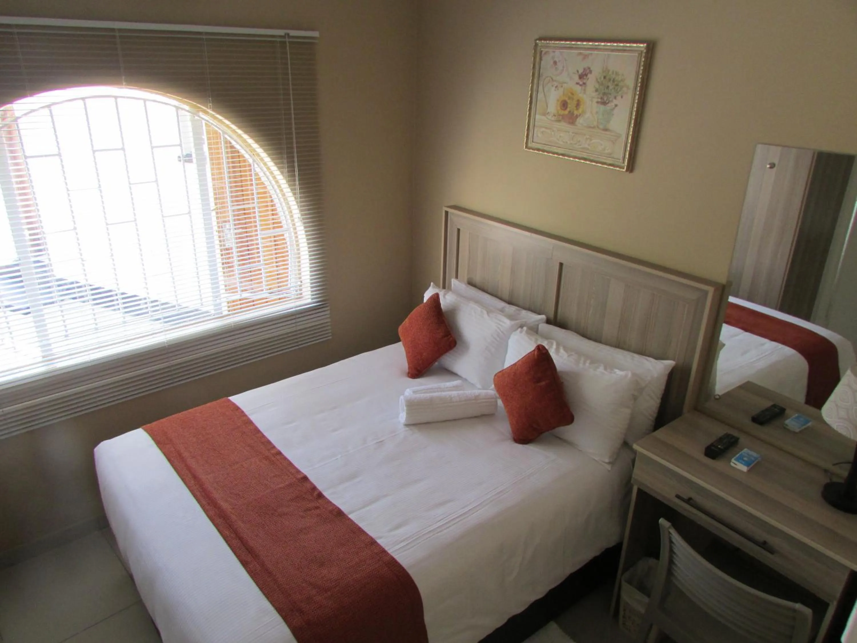 Bedroom in Bridgeville Guest House( Pty) Ltd