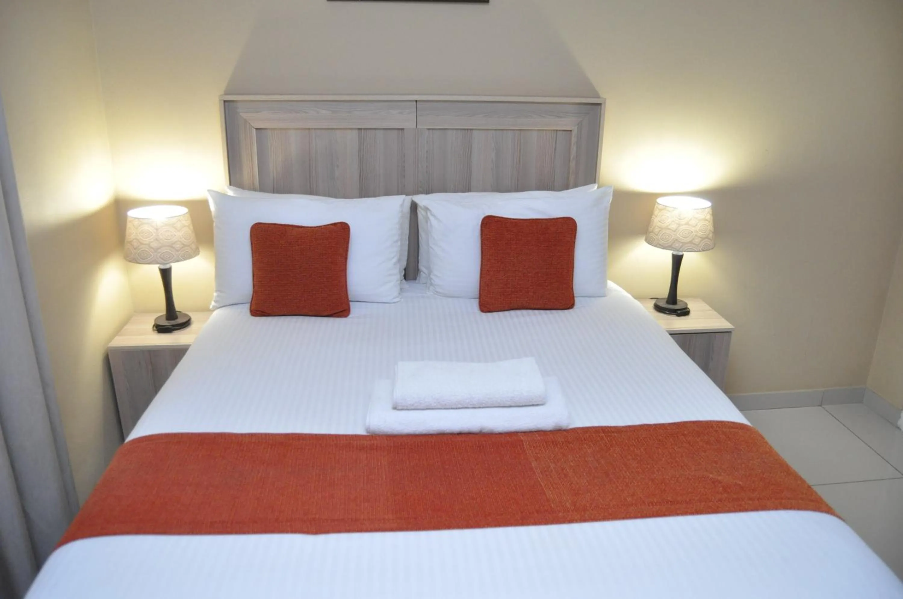 Bed in Bridgeville Guest House( Pty) Ltd