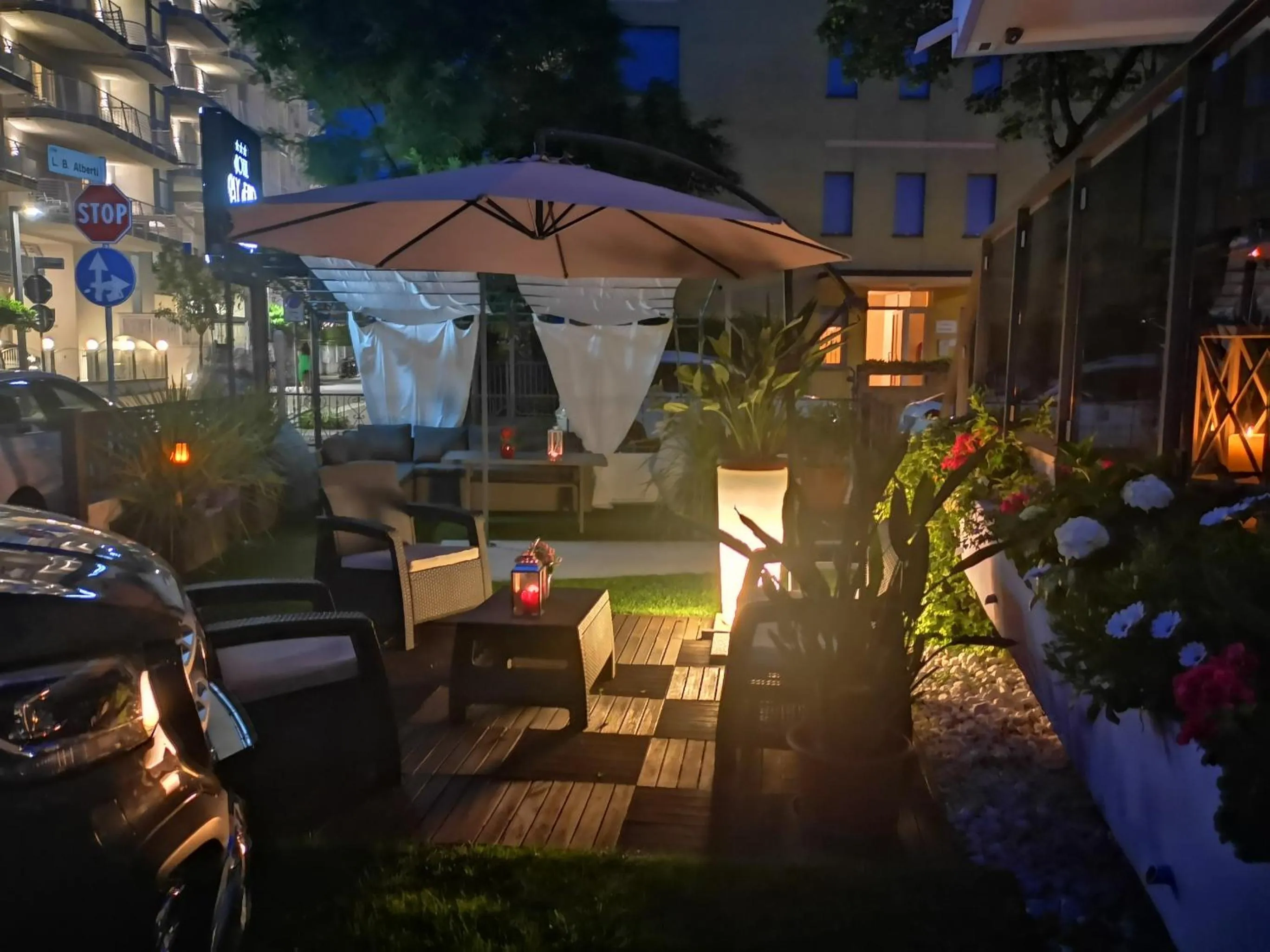 Garden in Hotel My Fair