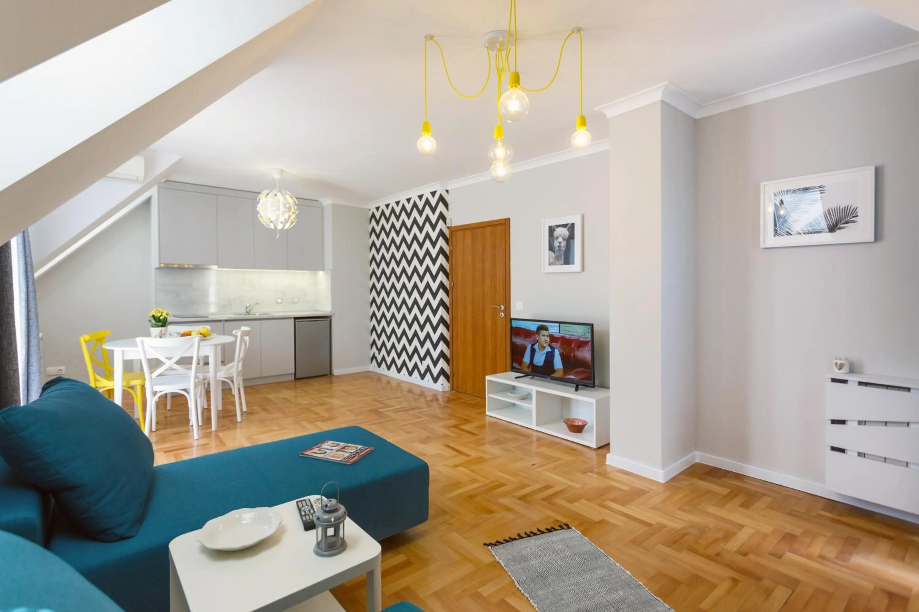 TV and multimedia in CityResidence Aparthotel