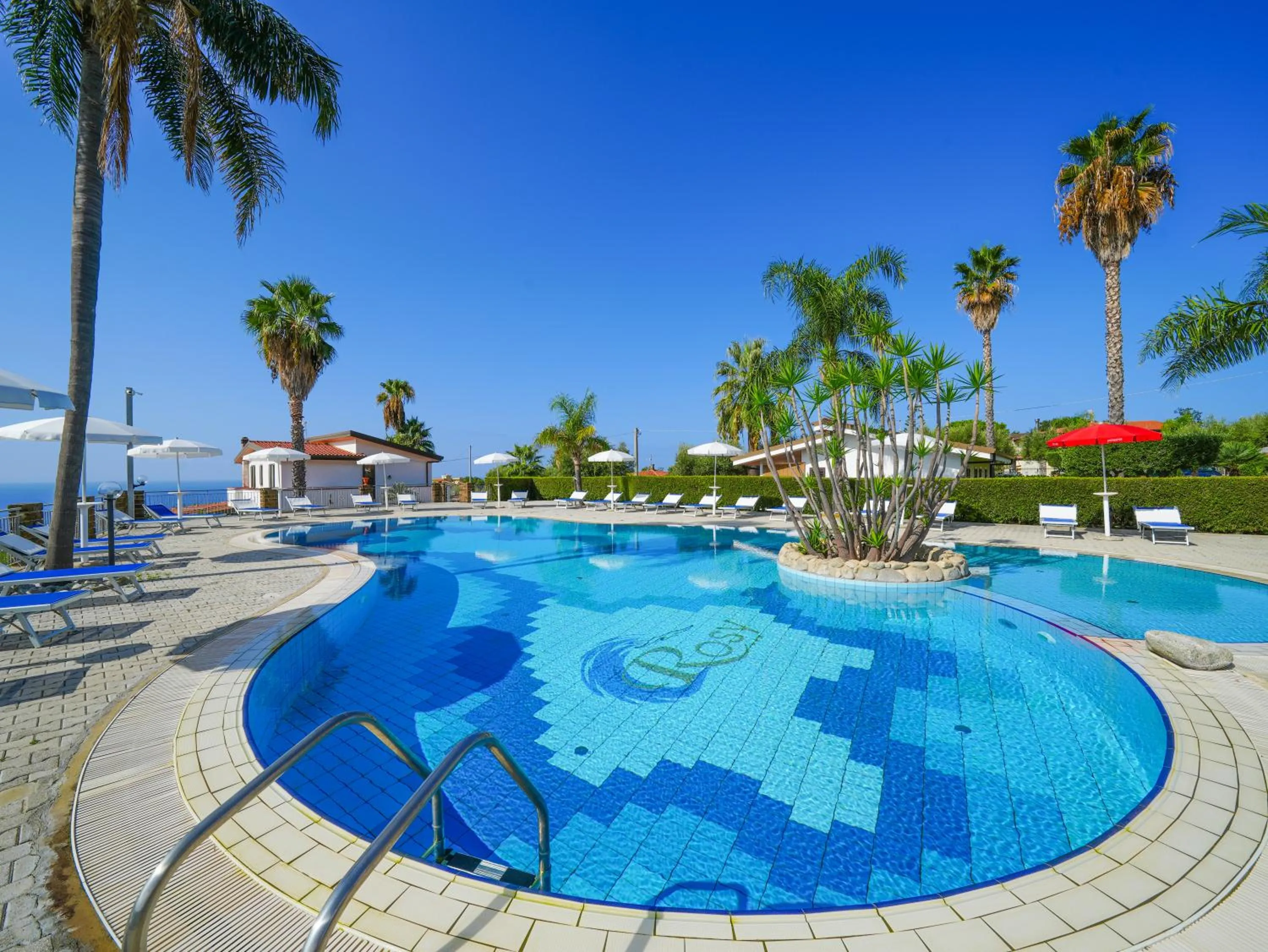 Pool view in Rosy Hotel Residence