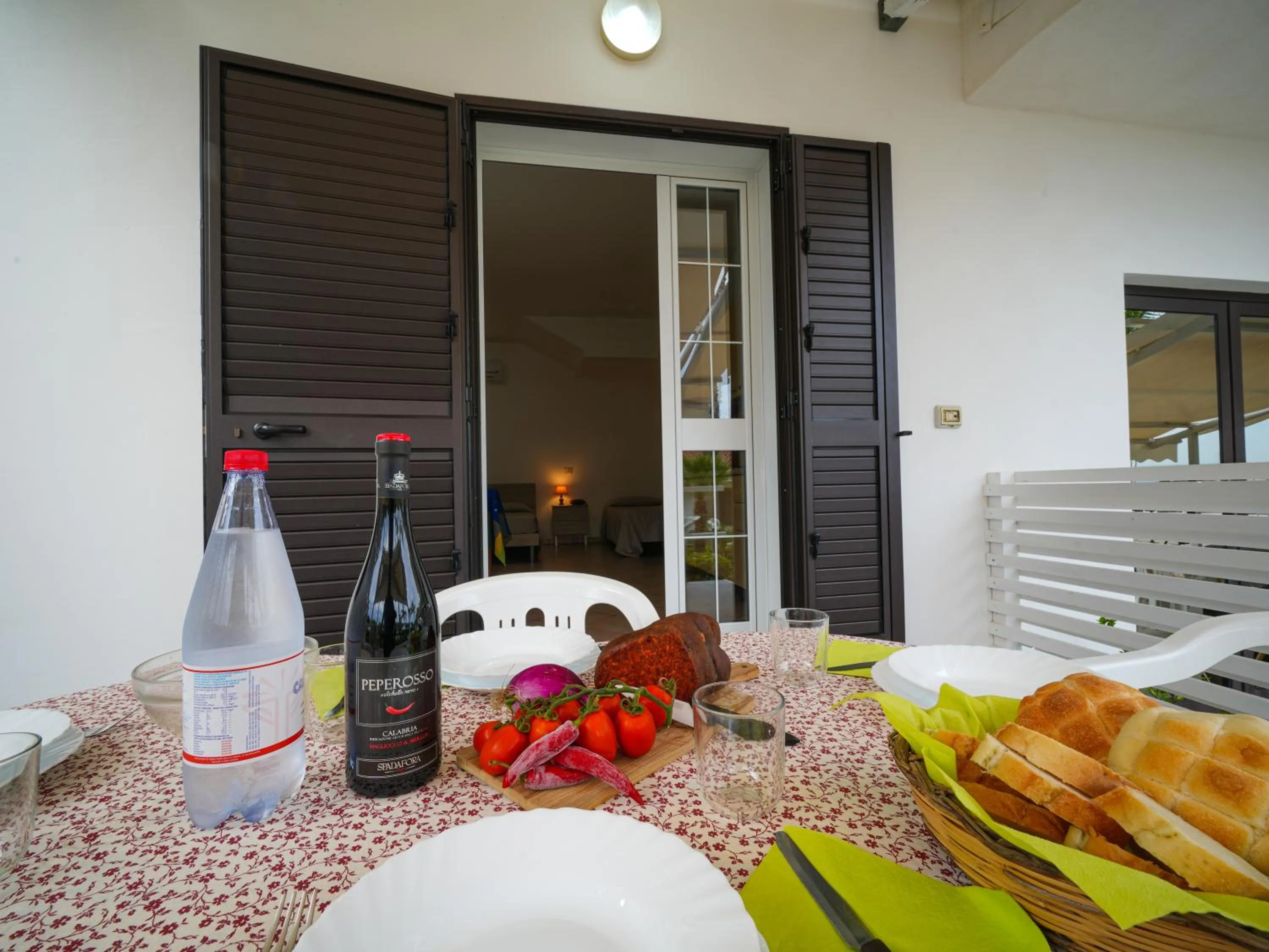 Food in Rosy Hotel Residence