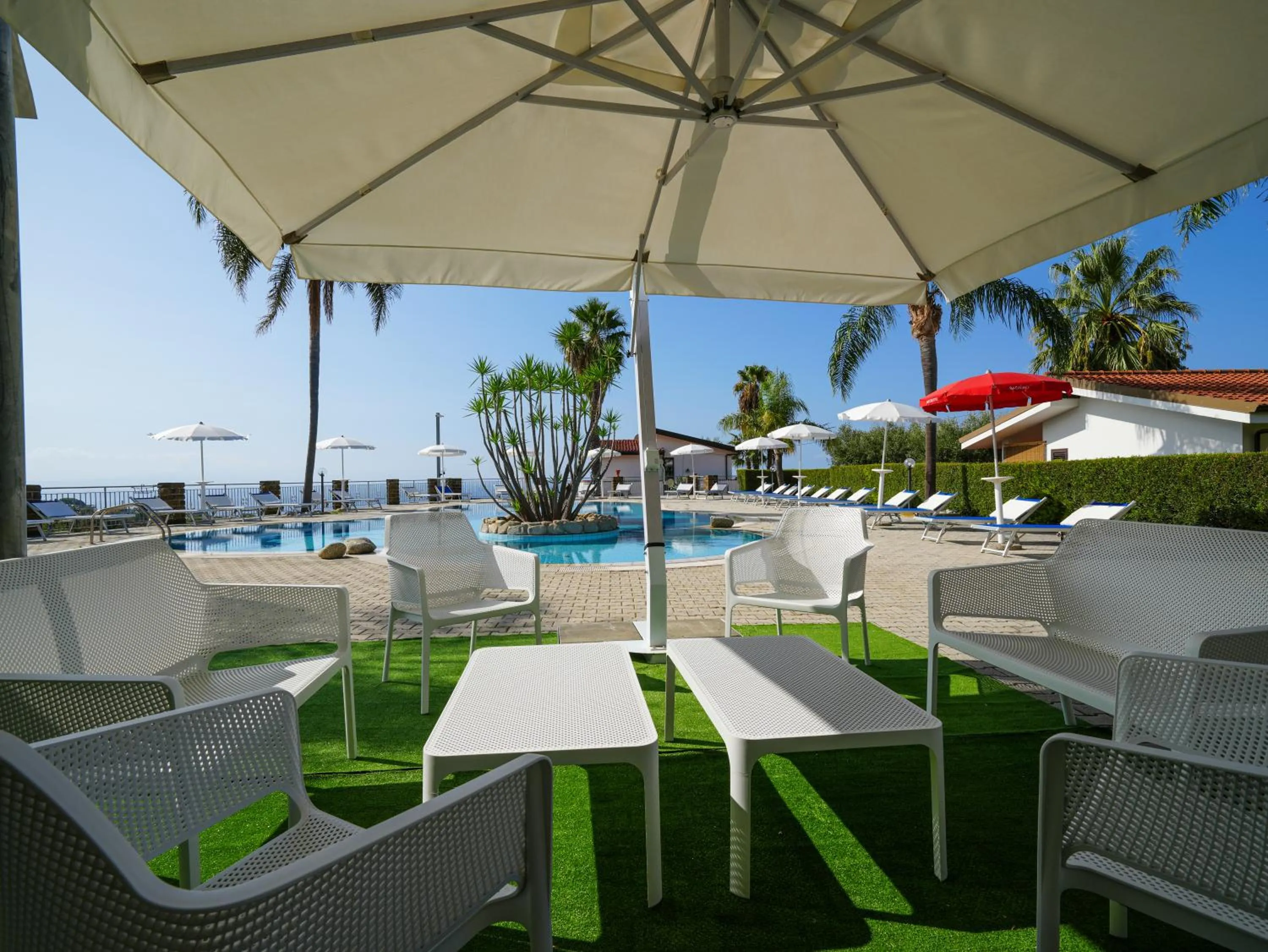 Pool view in Rosy Hotel Residence