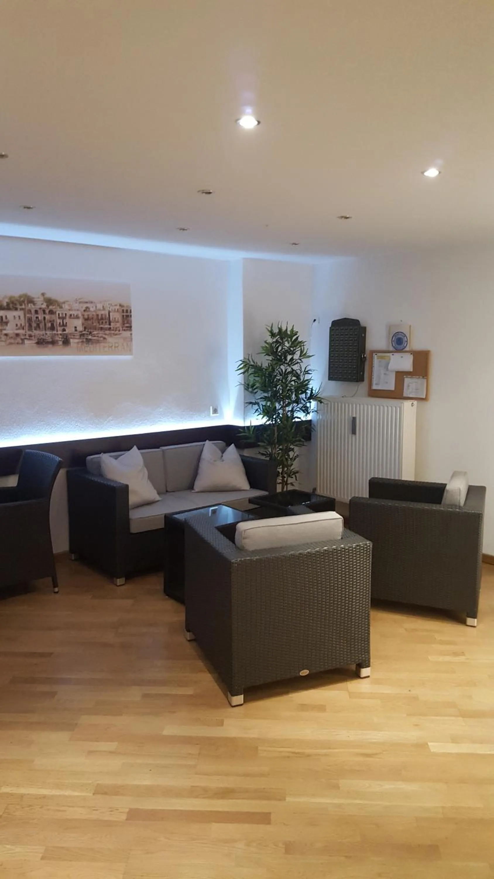 Communal lounge/ TV room in Pension "Zum Raubritter"