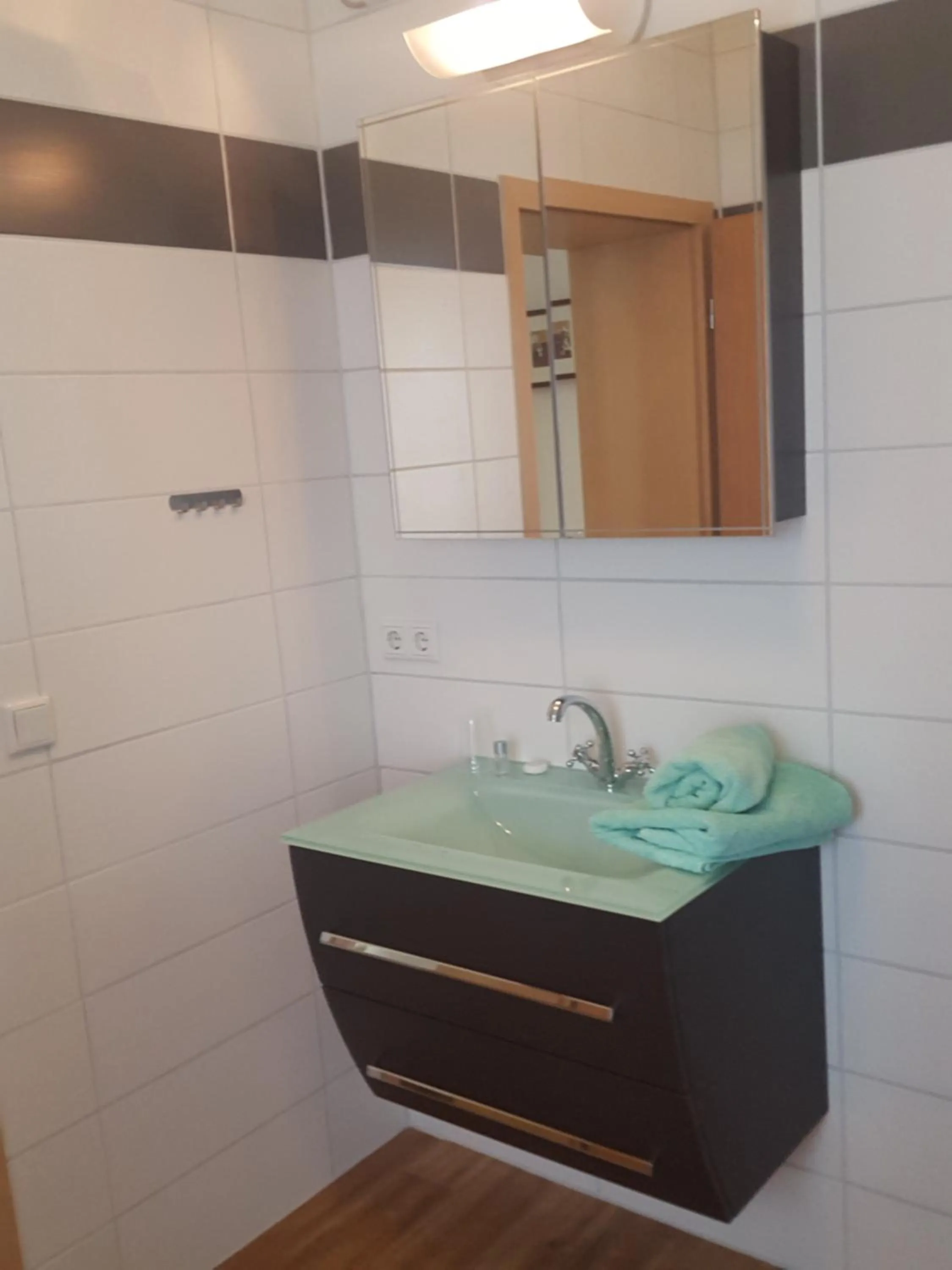 Bathroom in Pension "Zum Raubritter"