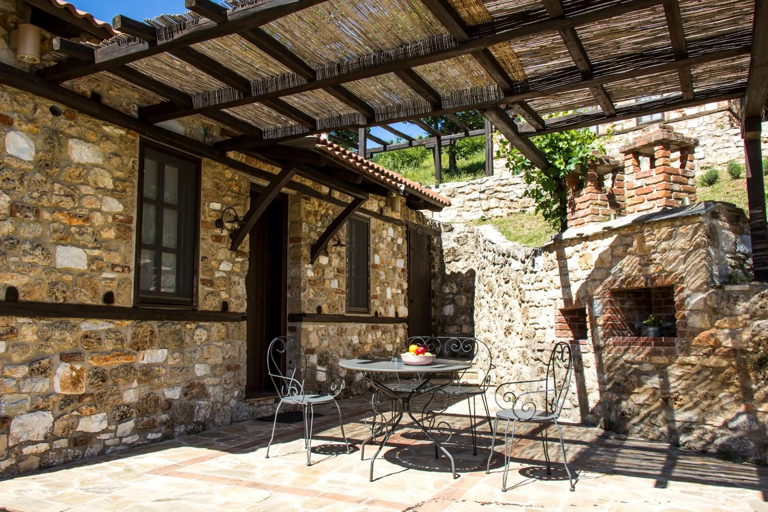 Patio in Ktima Bellou