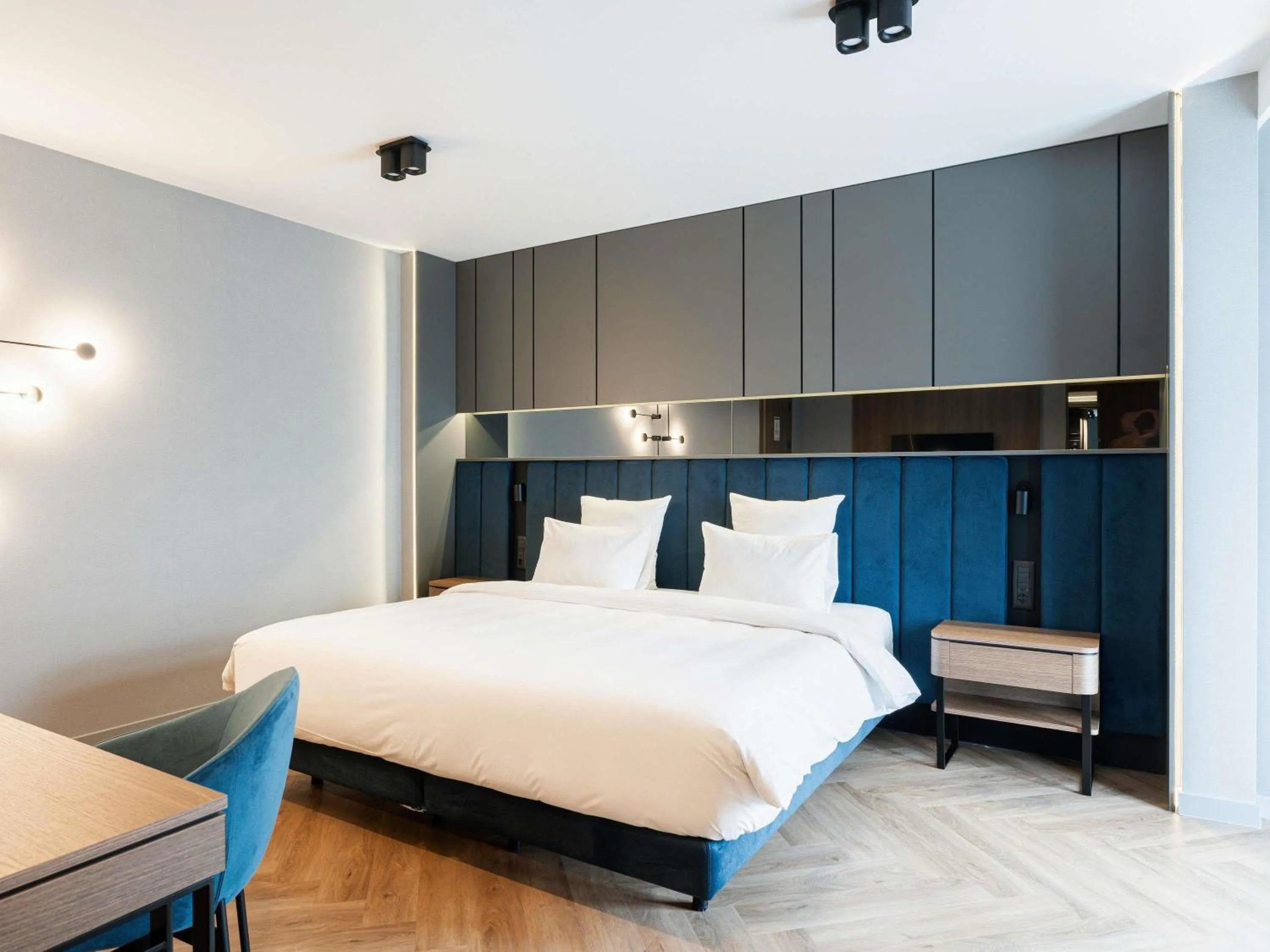 Bedroom, Bed in Mercure Sofia City