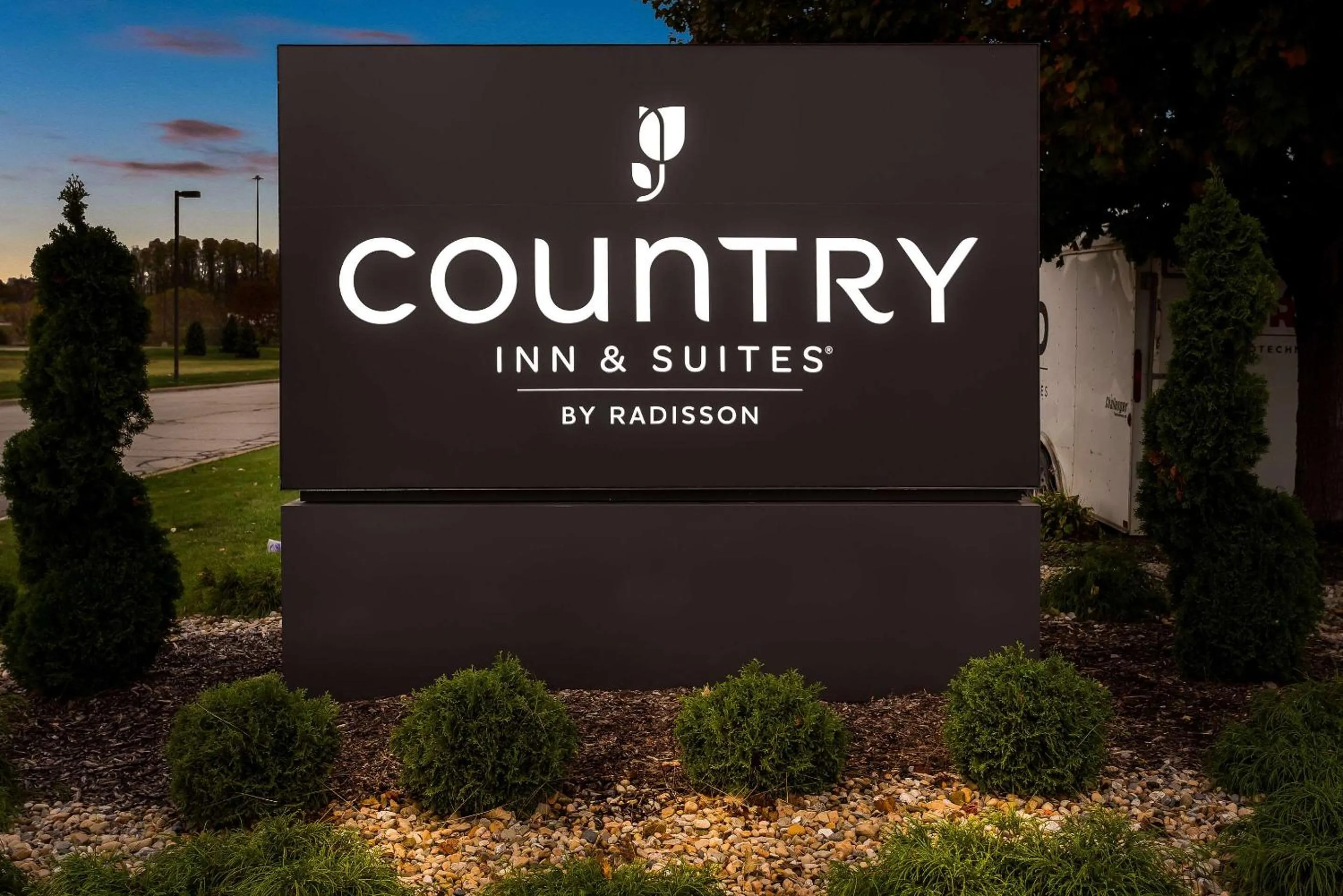 Property building in Country Inn & Suites by Radisson, Portage, IN