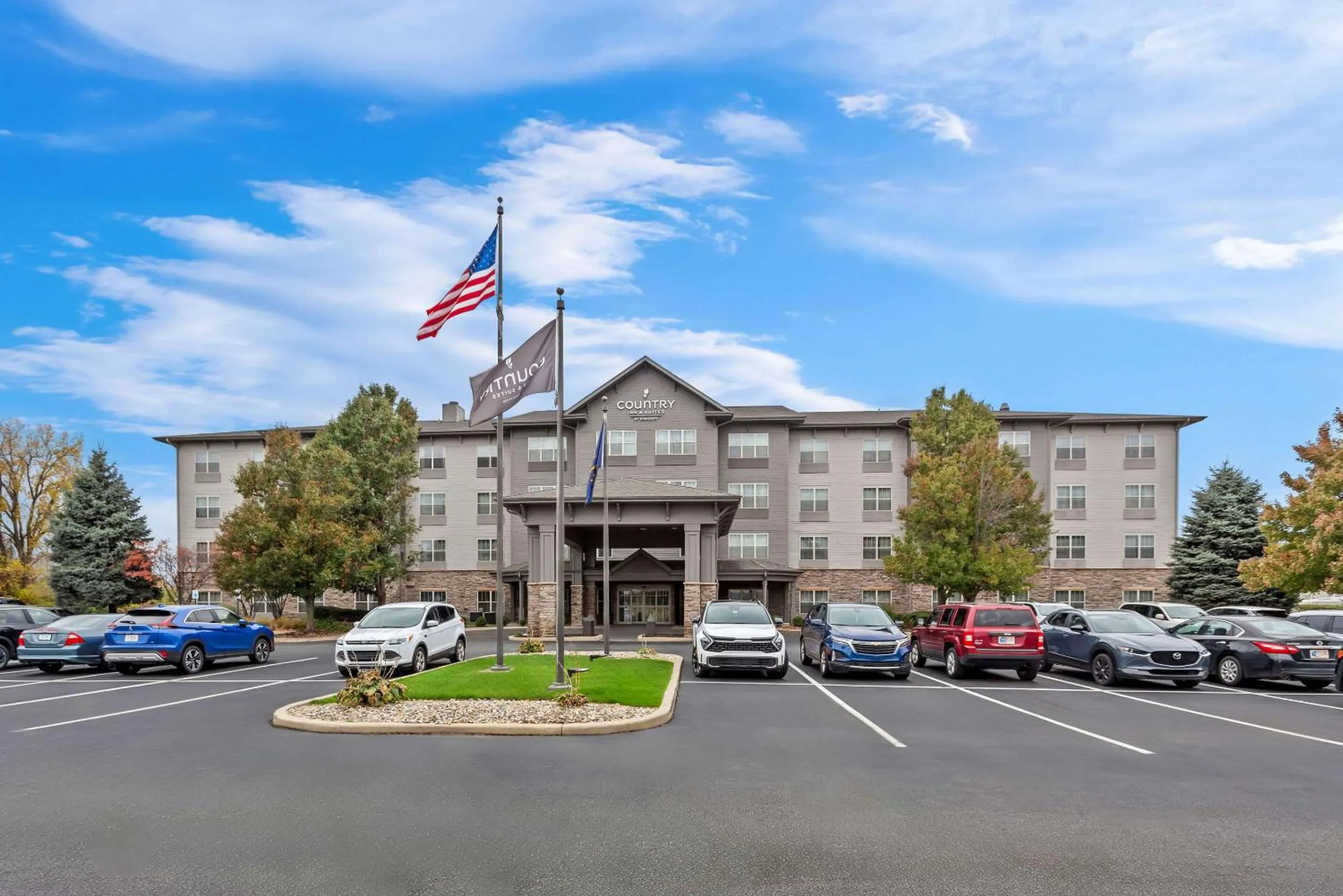 Property building in Country Inn & Suites by Radisson, Portage, IN