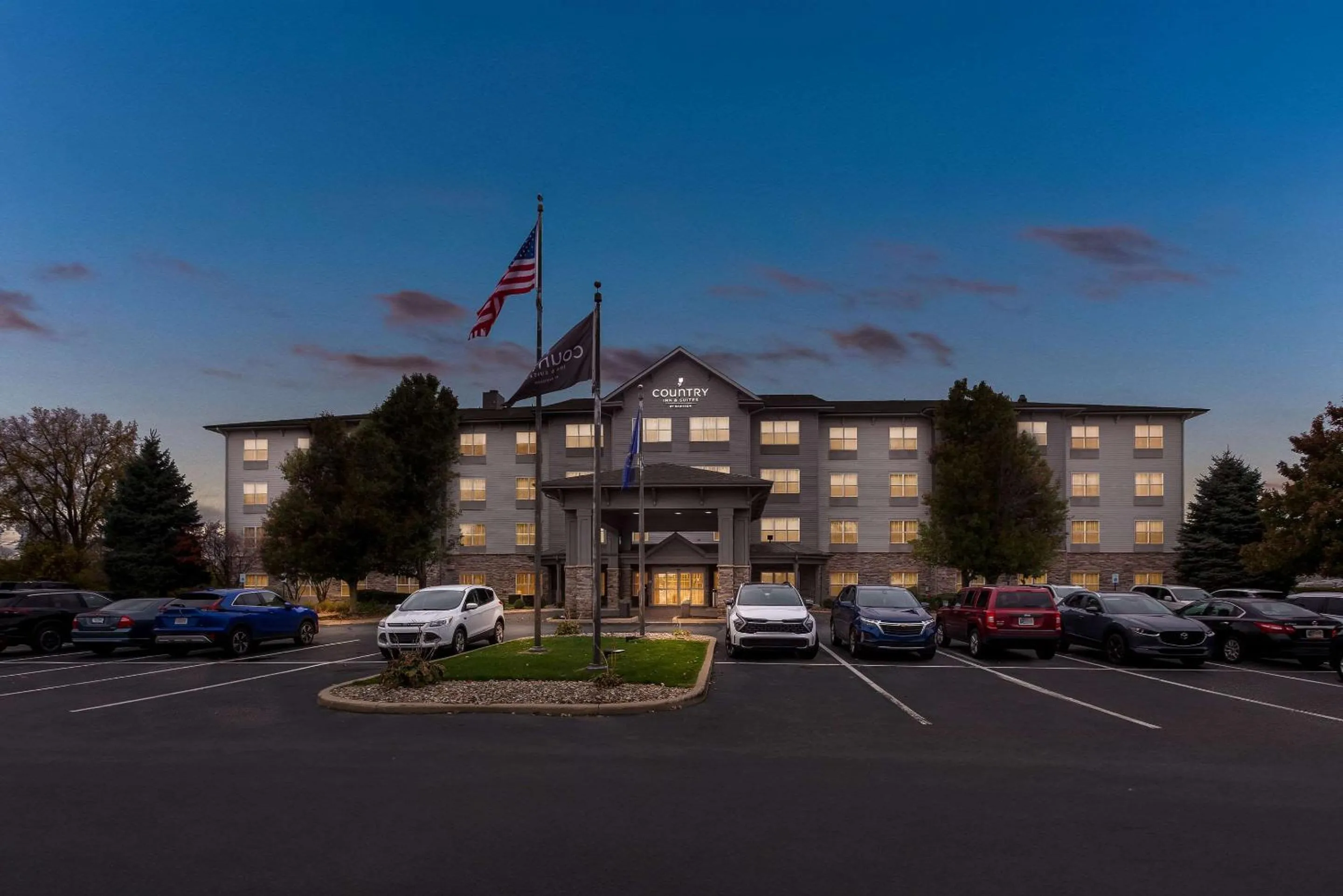Property building in Country Inn & Suites by Radisson, Portage, IN