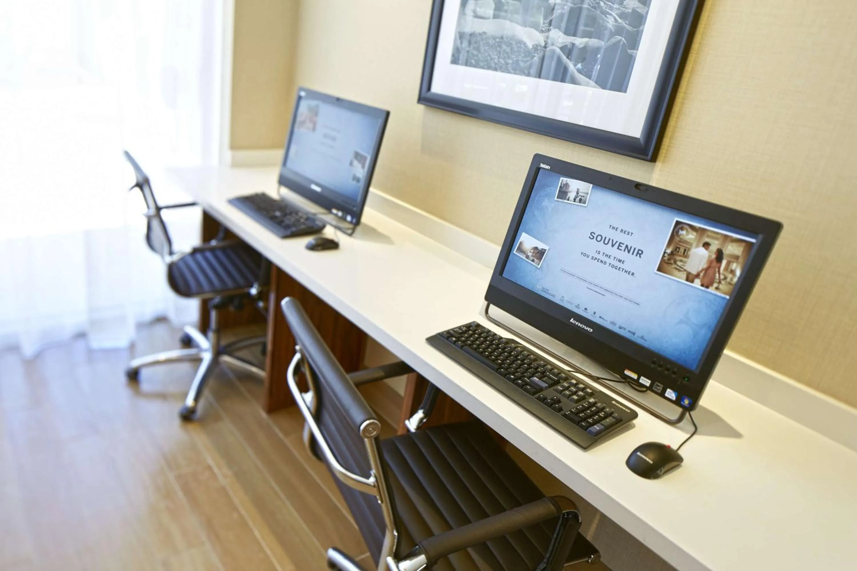 Business facilities in Hampton Inn San Diego Mission Valley