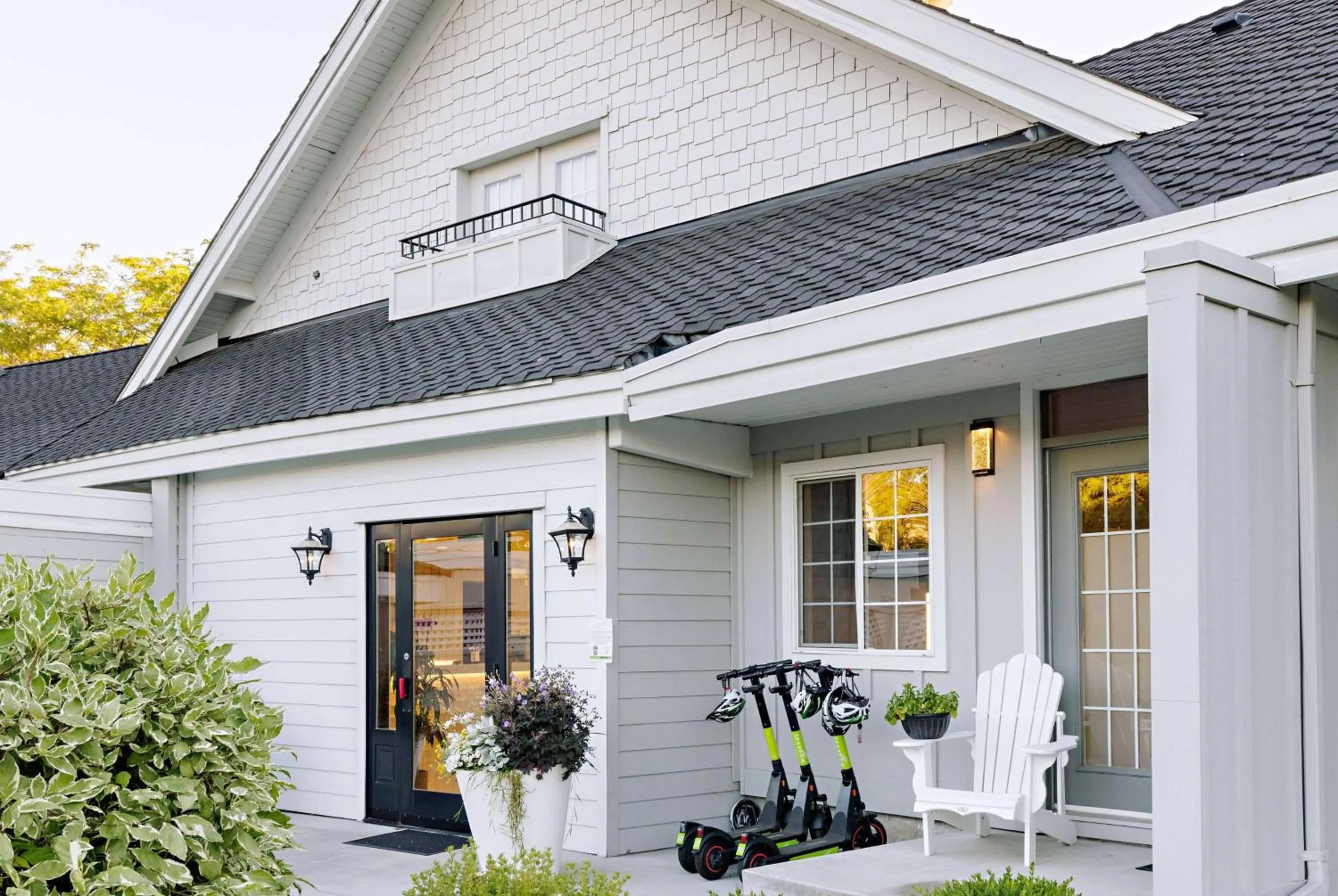 Property building in Balcomo, a Ramada by Wyndham