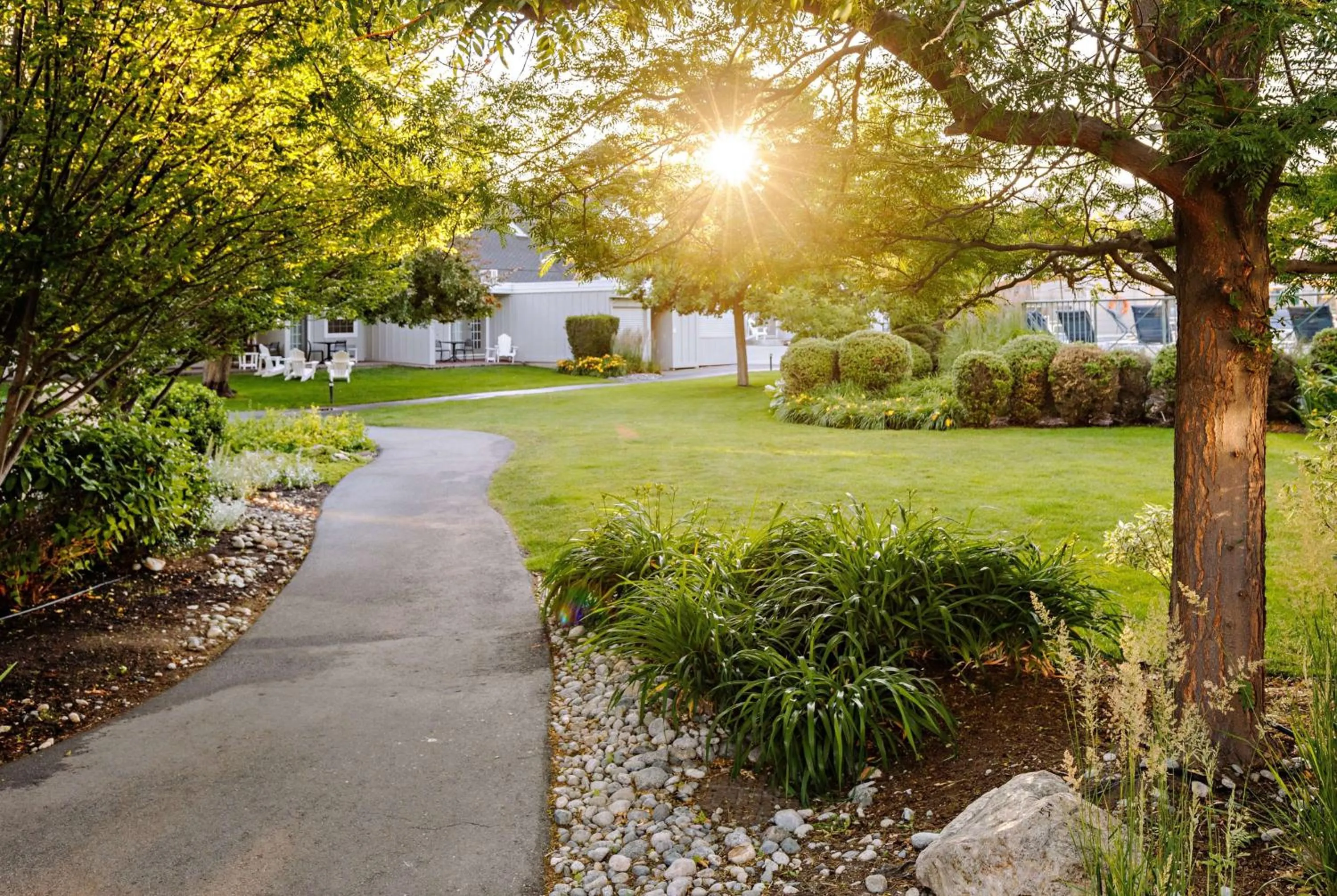 Inner courtyard view in Balcomo, a Ramada by Wyndham