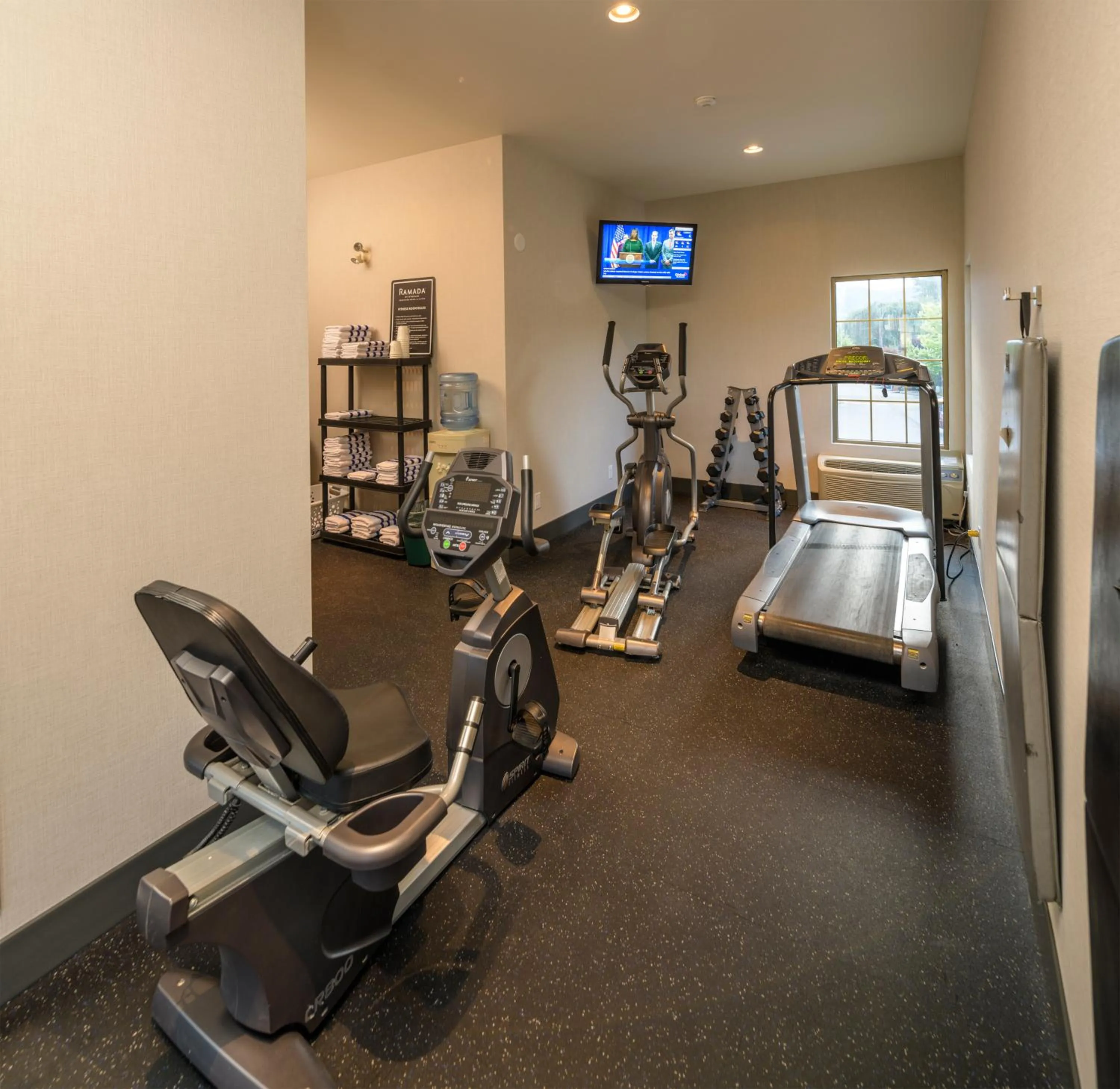 Fitness centre/facilities in Balcomo, a Ramada by Wyndham