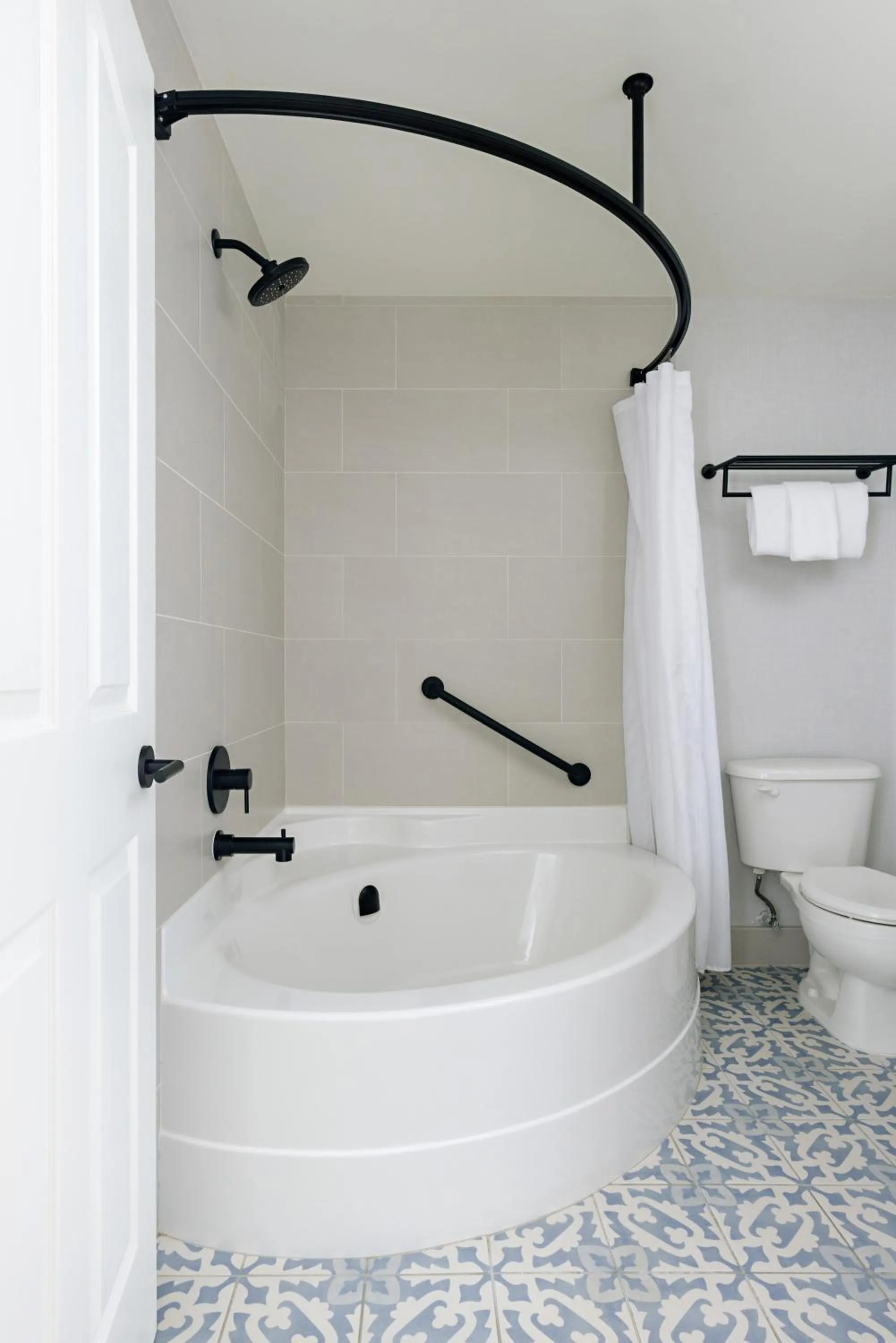 Shower in Balcomo, a Ramada by Wyndham